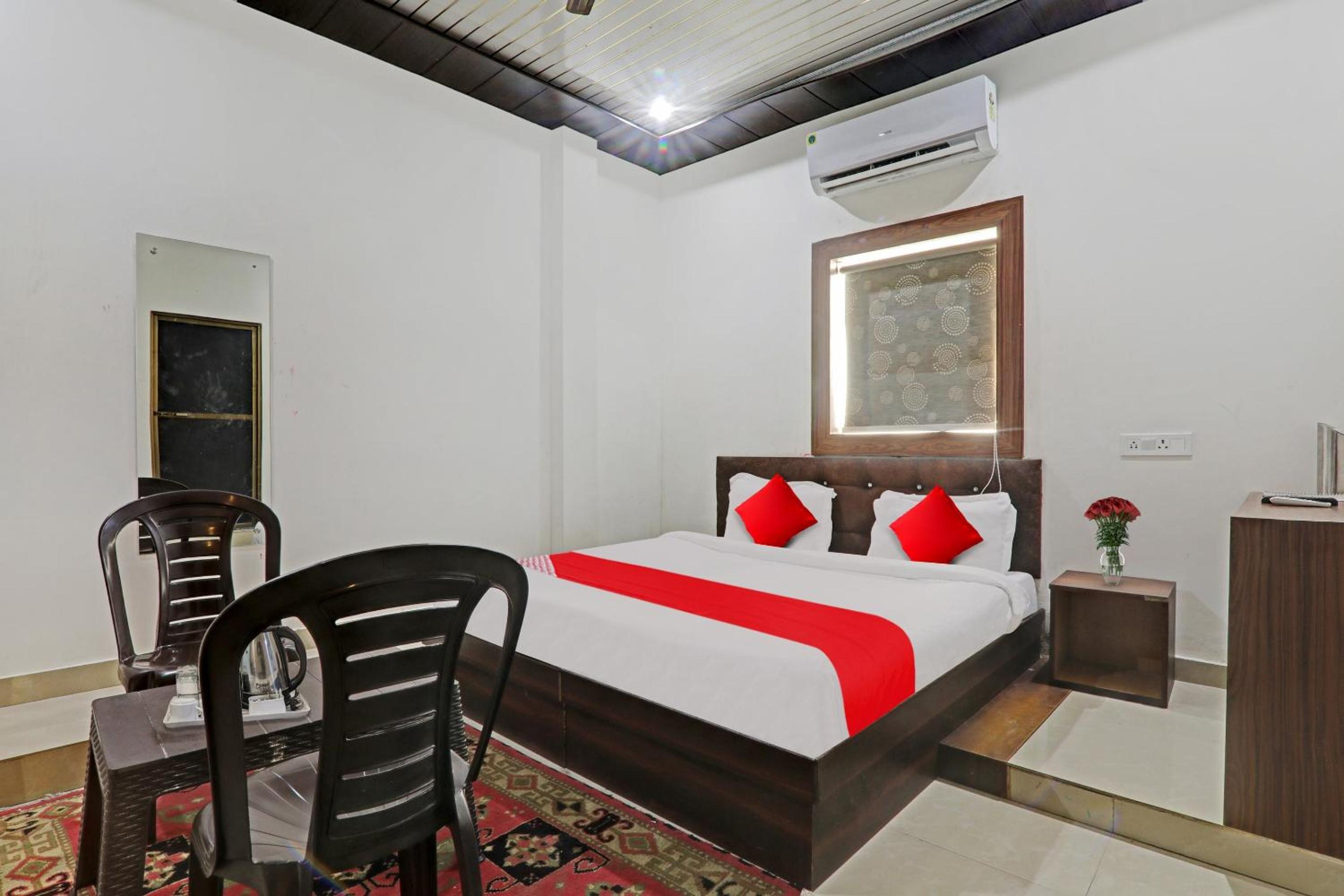 Classic Triple Room photo 1