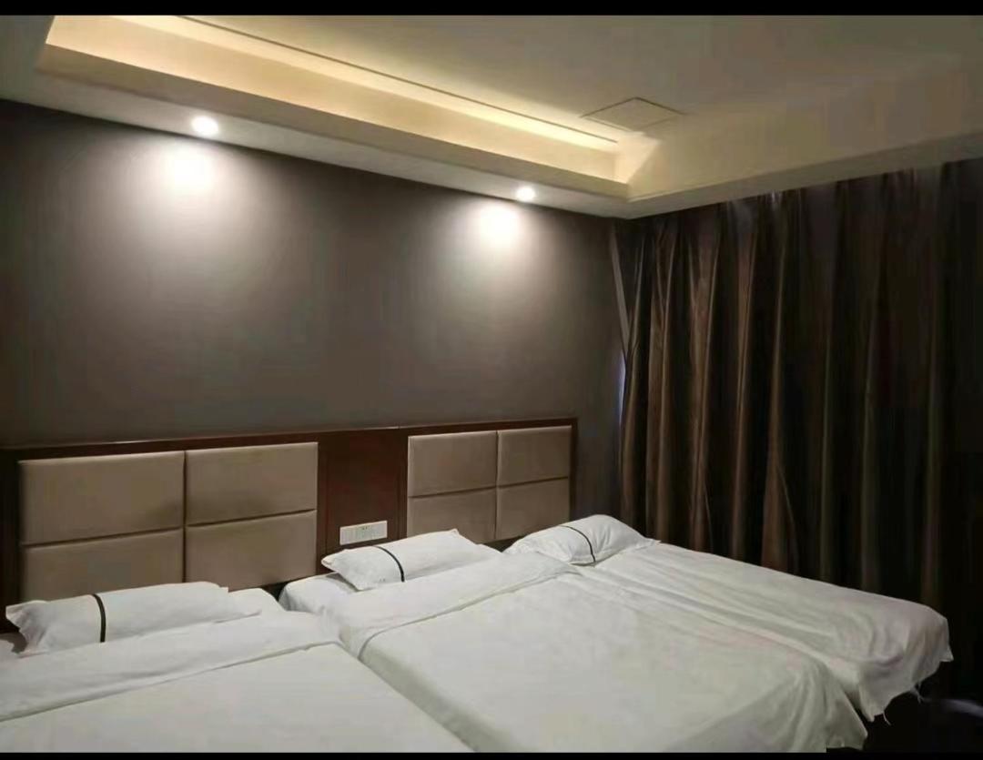 Classic Triple Room photo 3