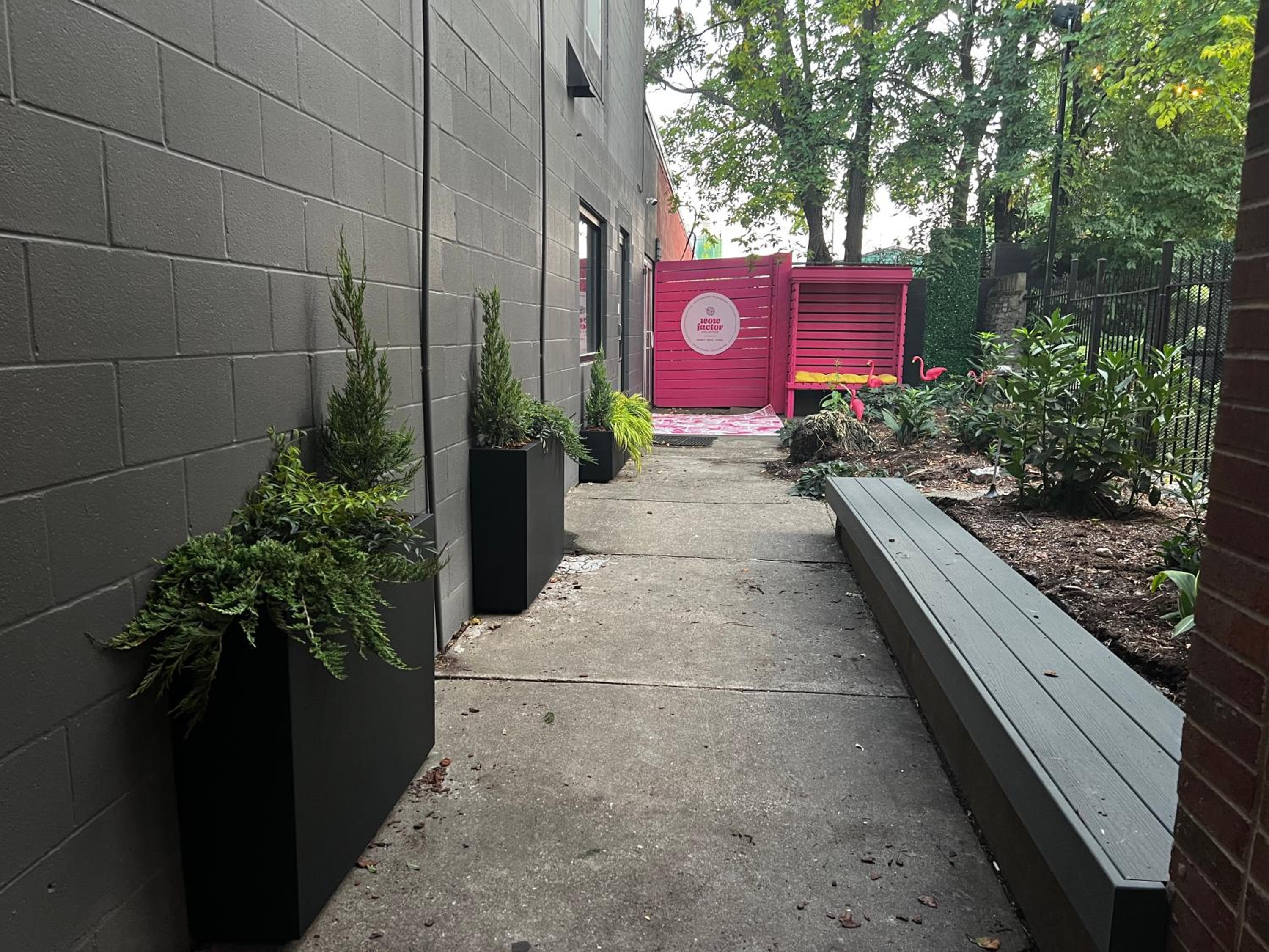 Queen Studio - Disability Access - Photo 15