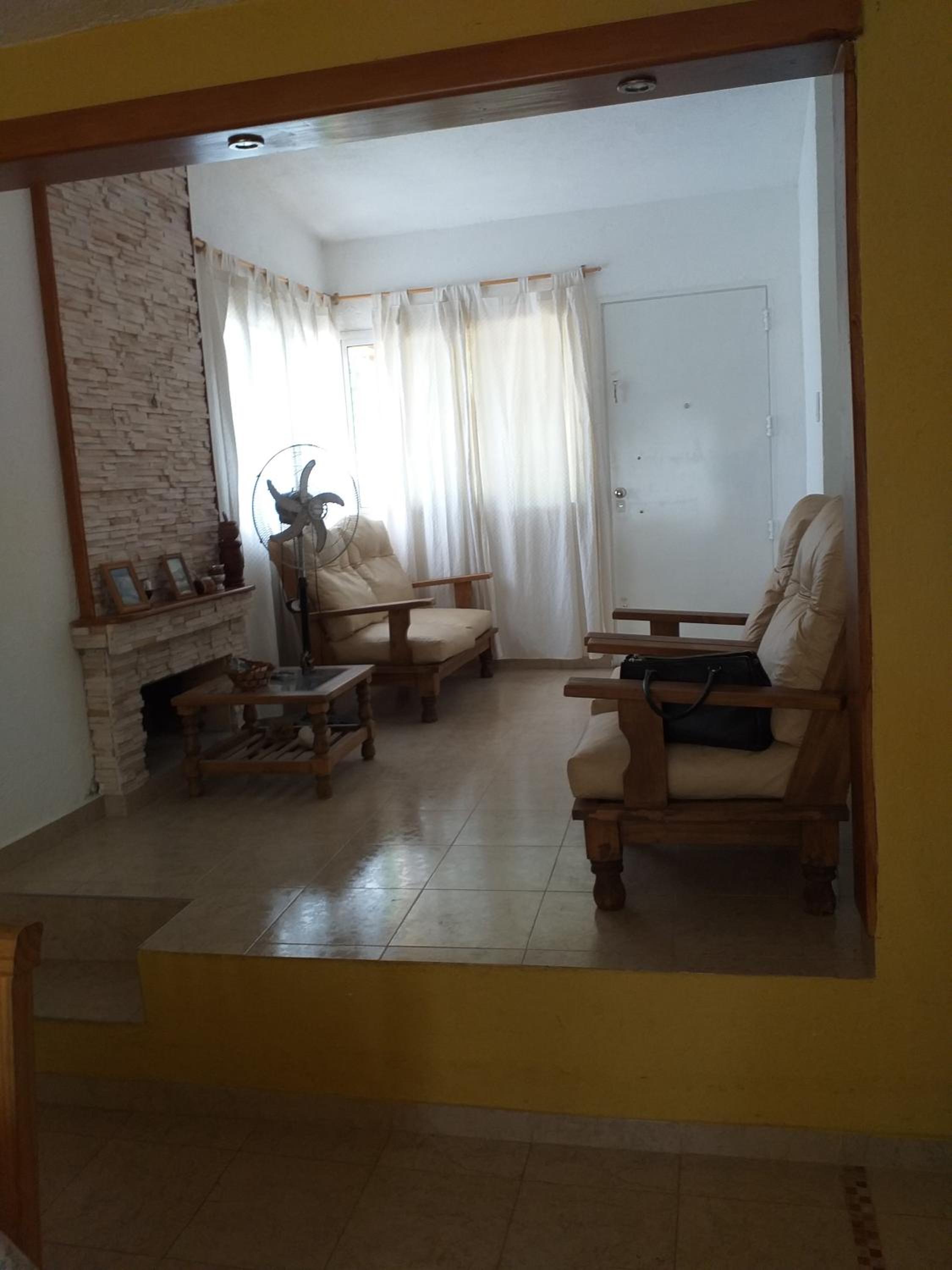 One-Bedroom House photo 3