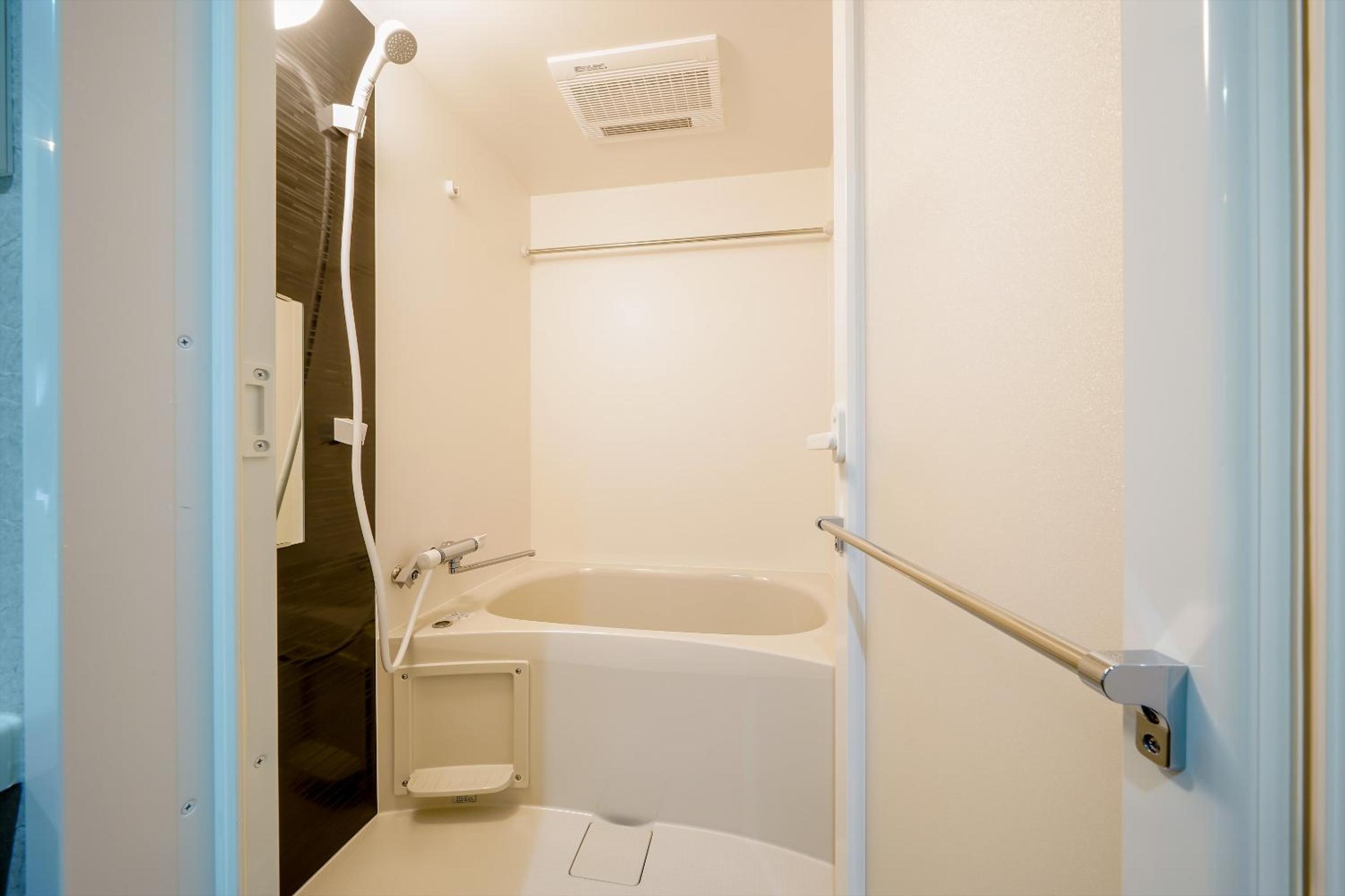 Apartment with Two Bunk Beds - Photo 13