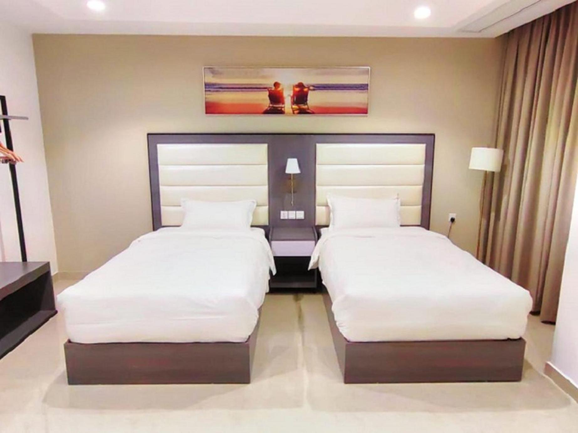Deluxe Twin Room - Photo 3