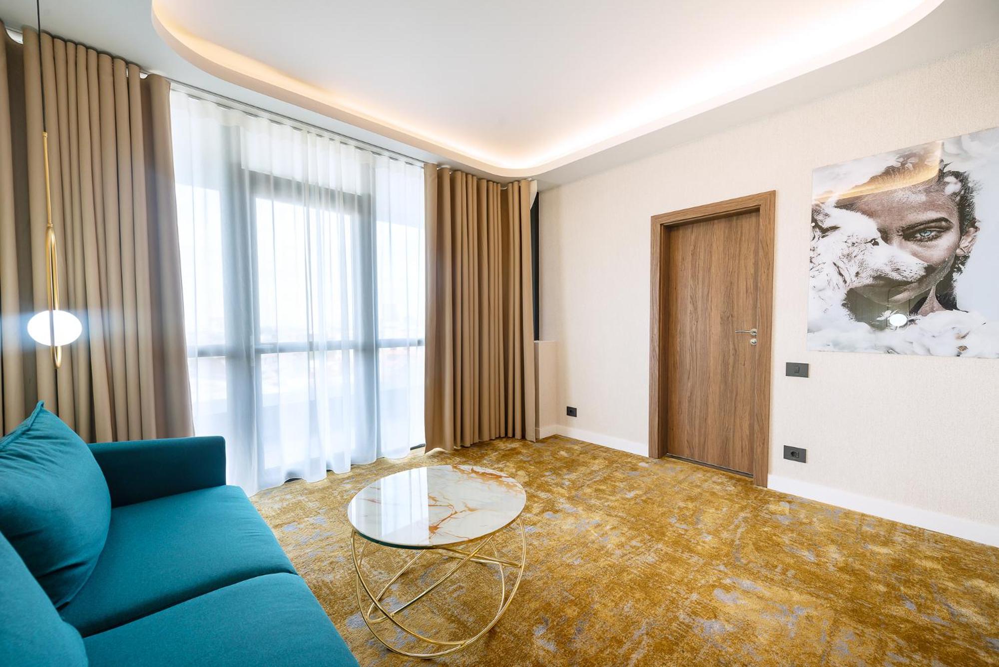 Deluxe Apartment - Photo 9