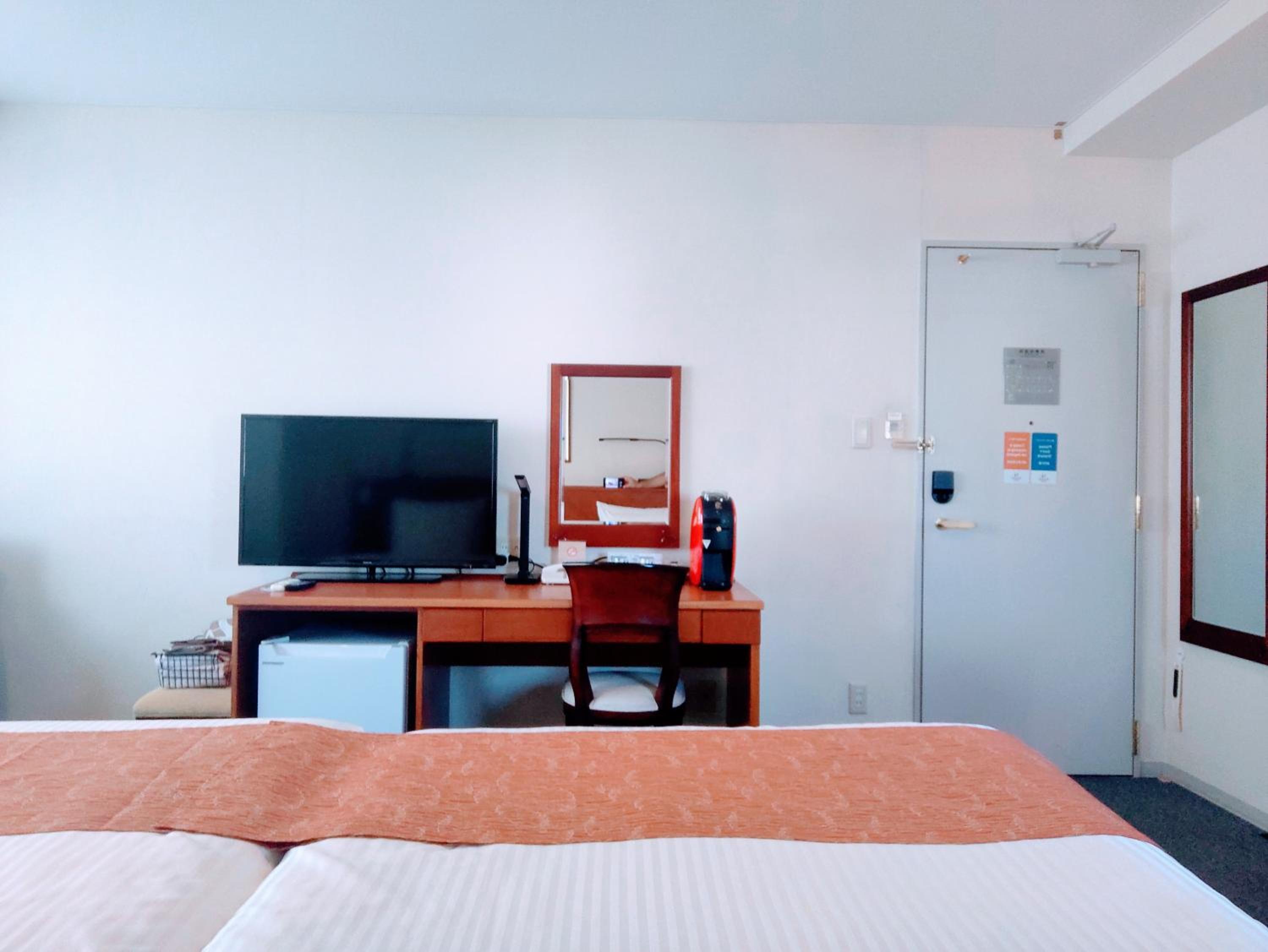 Deluxe Twin Room - Photo 2