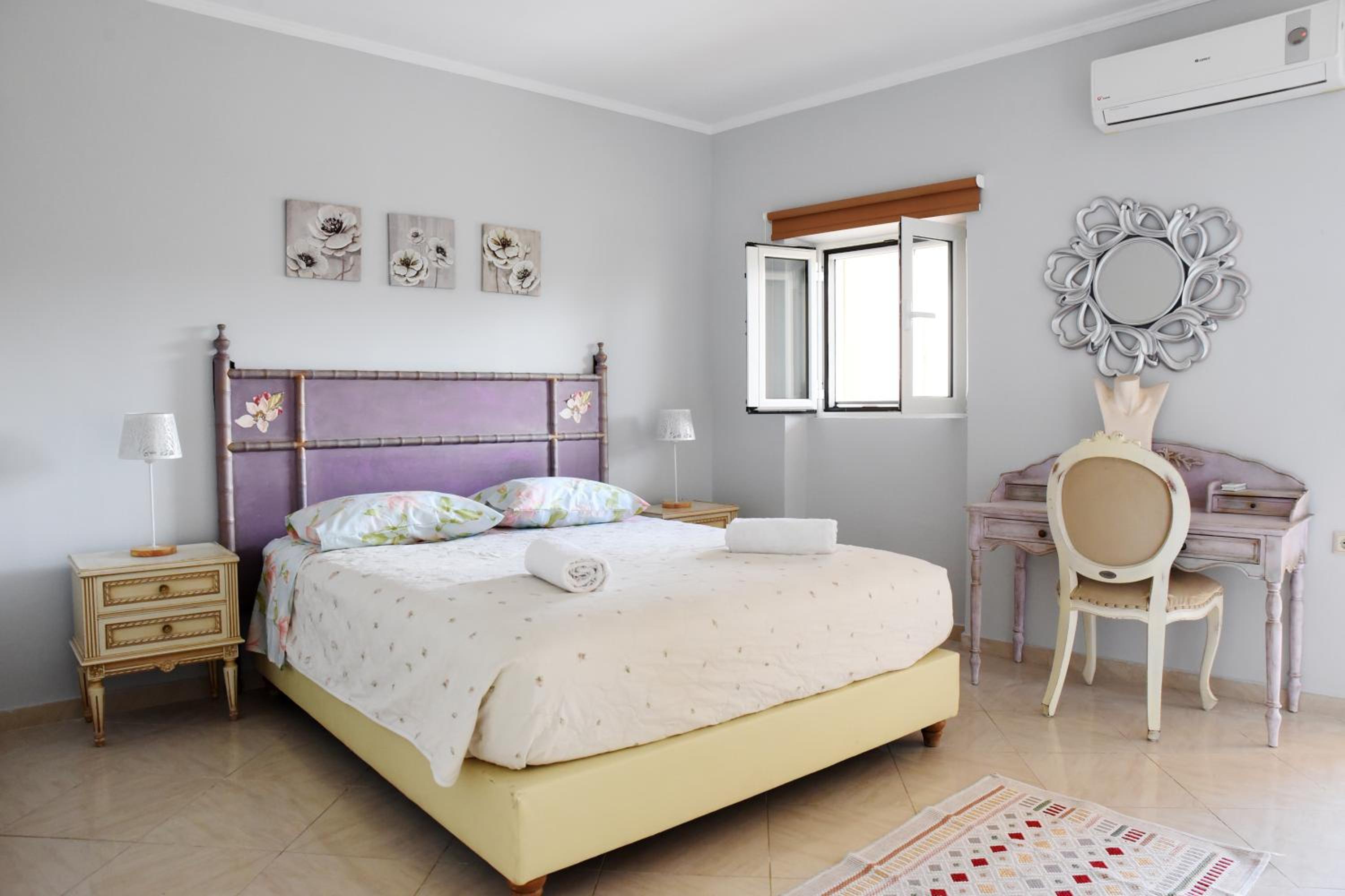 Superior Double or Twin Room with Terrace photo 2