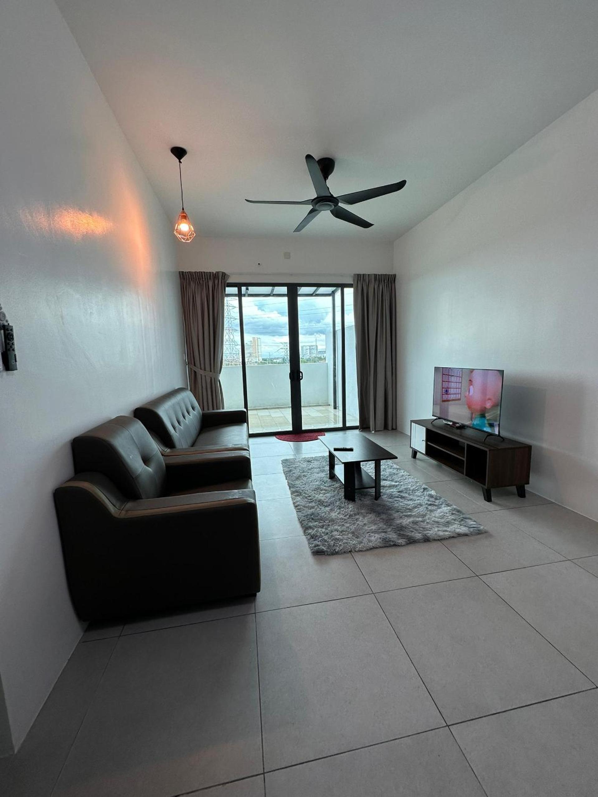 Apartment with Balcony photo 1