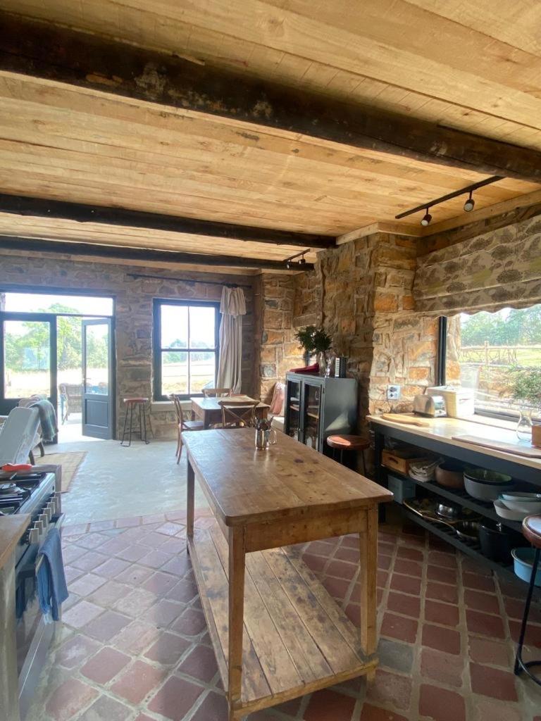Two-Bedroom House - Photo 3