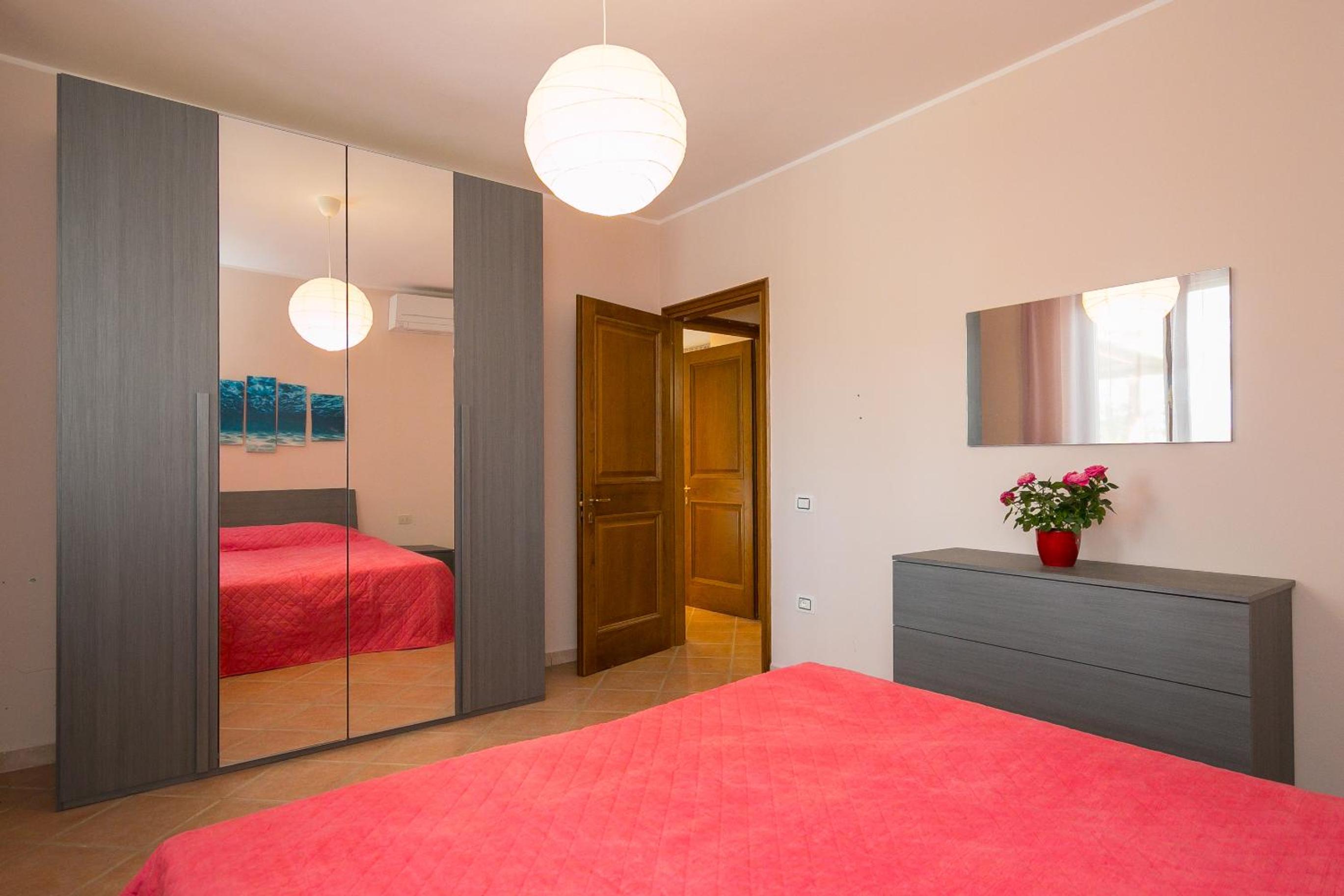 Two-Bedroom House photo 2