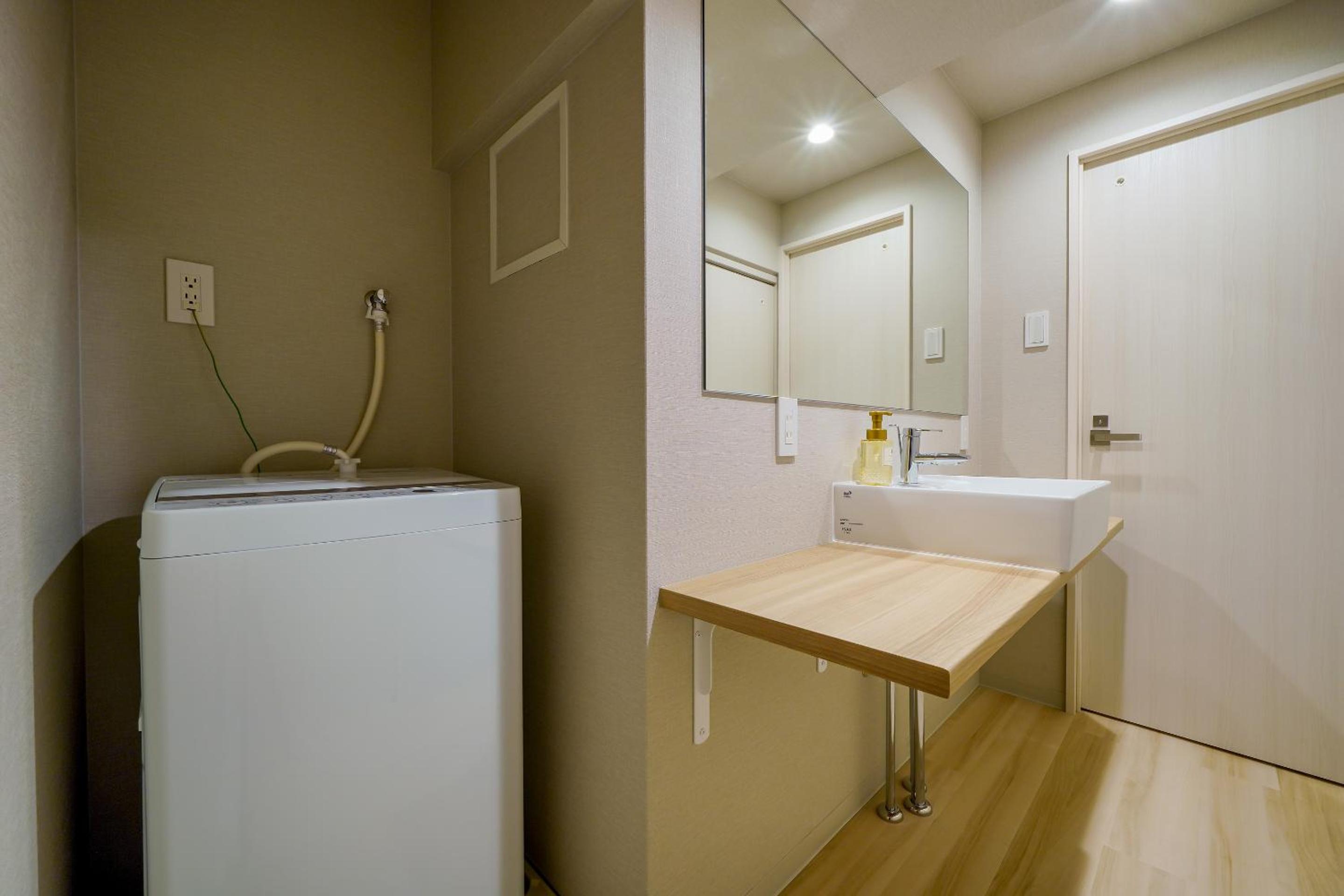 Japanese Quadruple with Kitchen - Photo 5