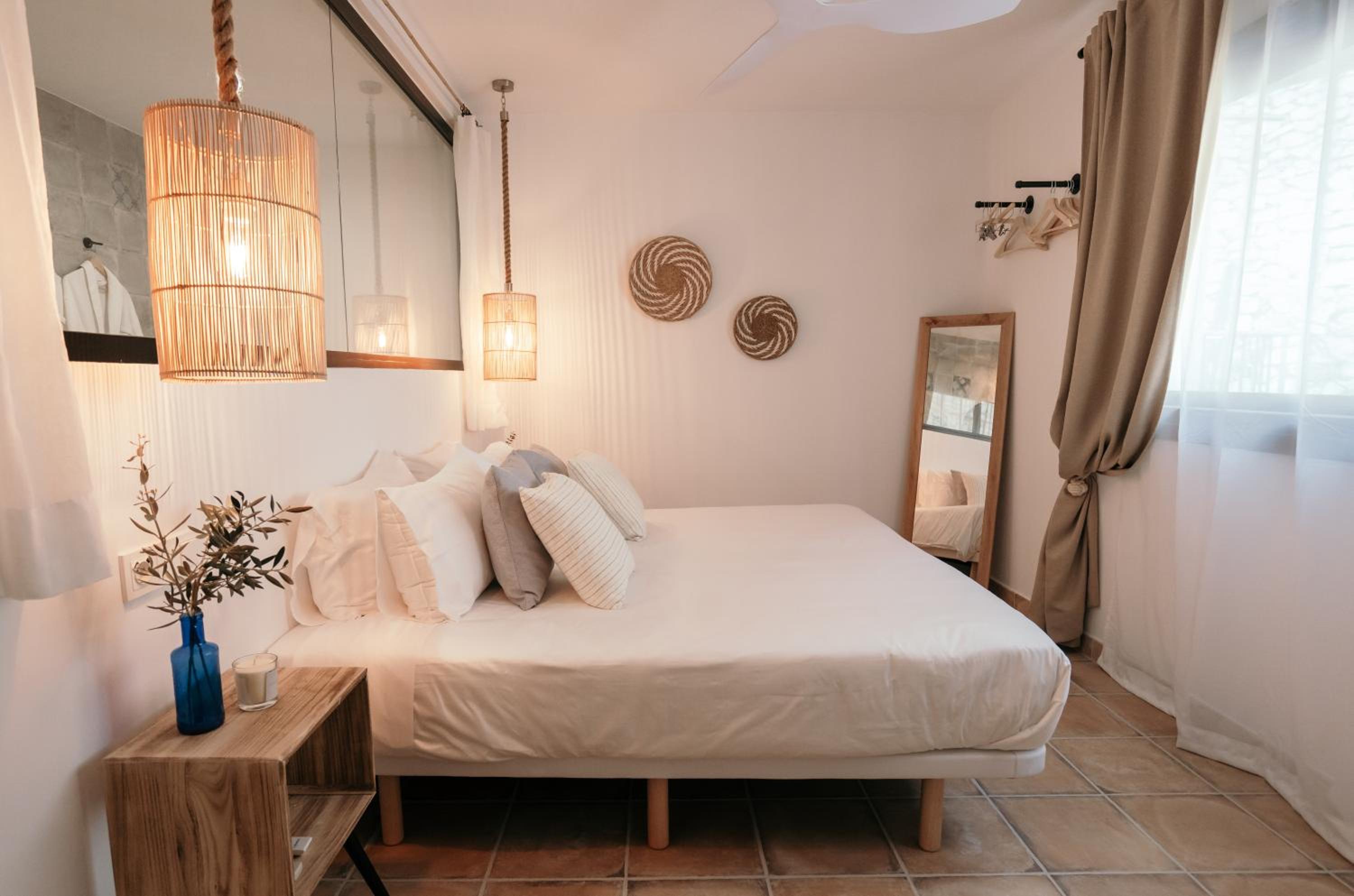 Double or Twin Room with Garden View photo 3