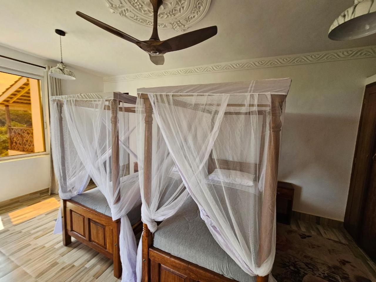 Twin Room with Sea View photo 1