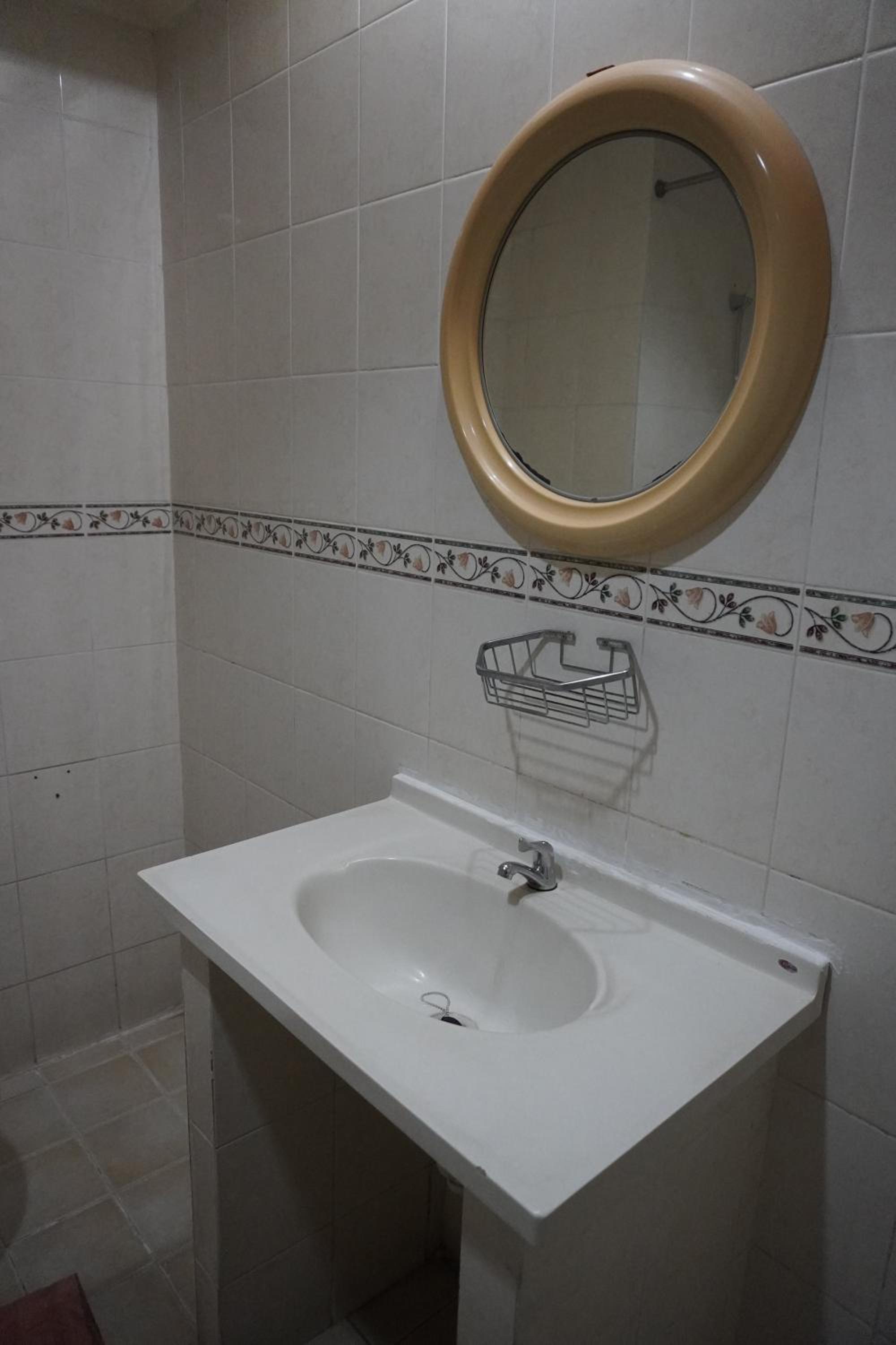 Deluxe Double Room with Balcony - Photo 6