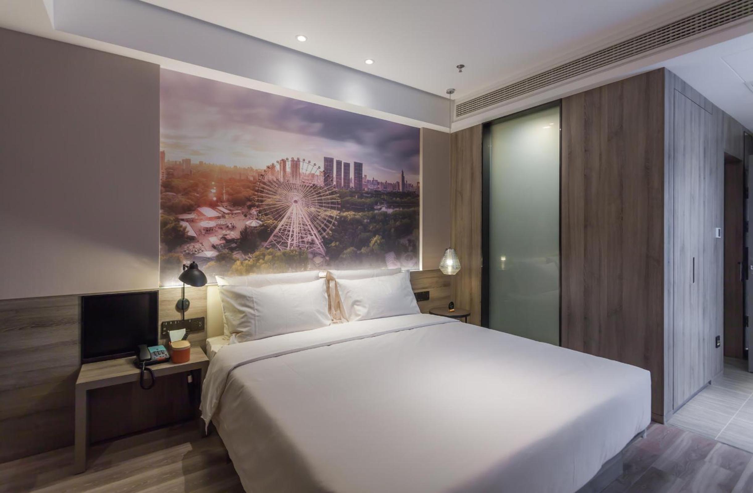 Elegant Double Room photo 1