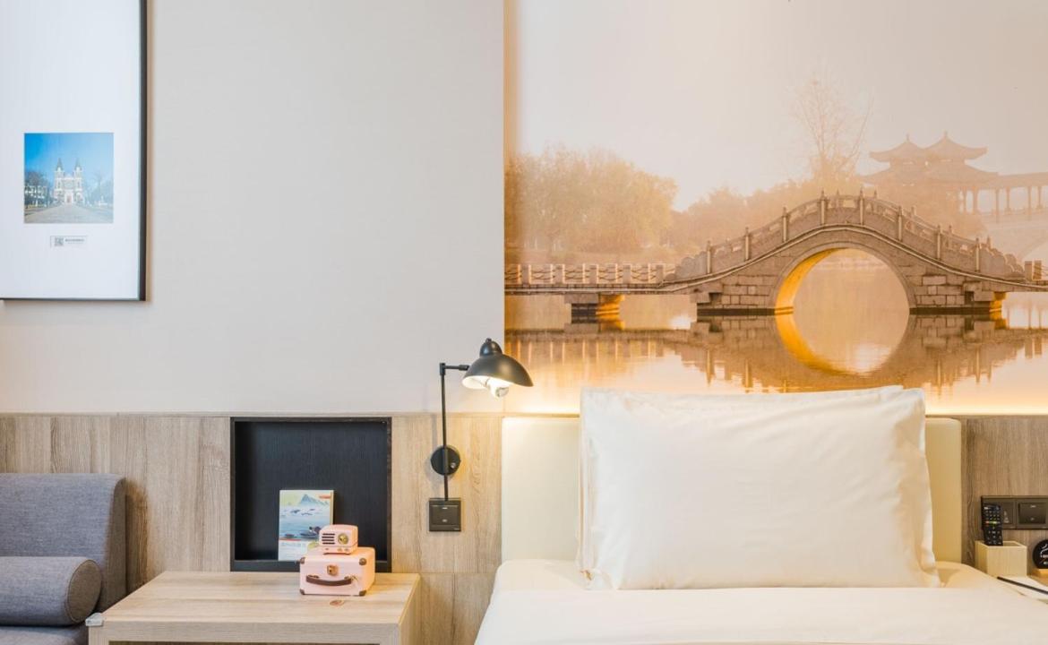 Jimu Twin Room