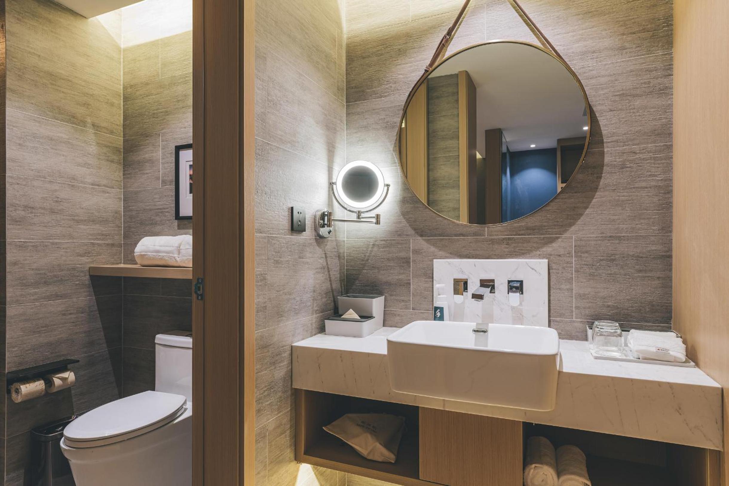 Elegant Double Room photo 1