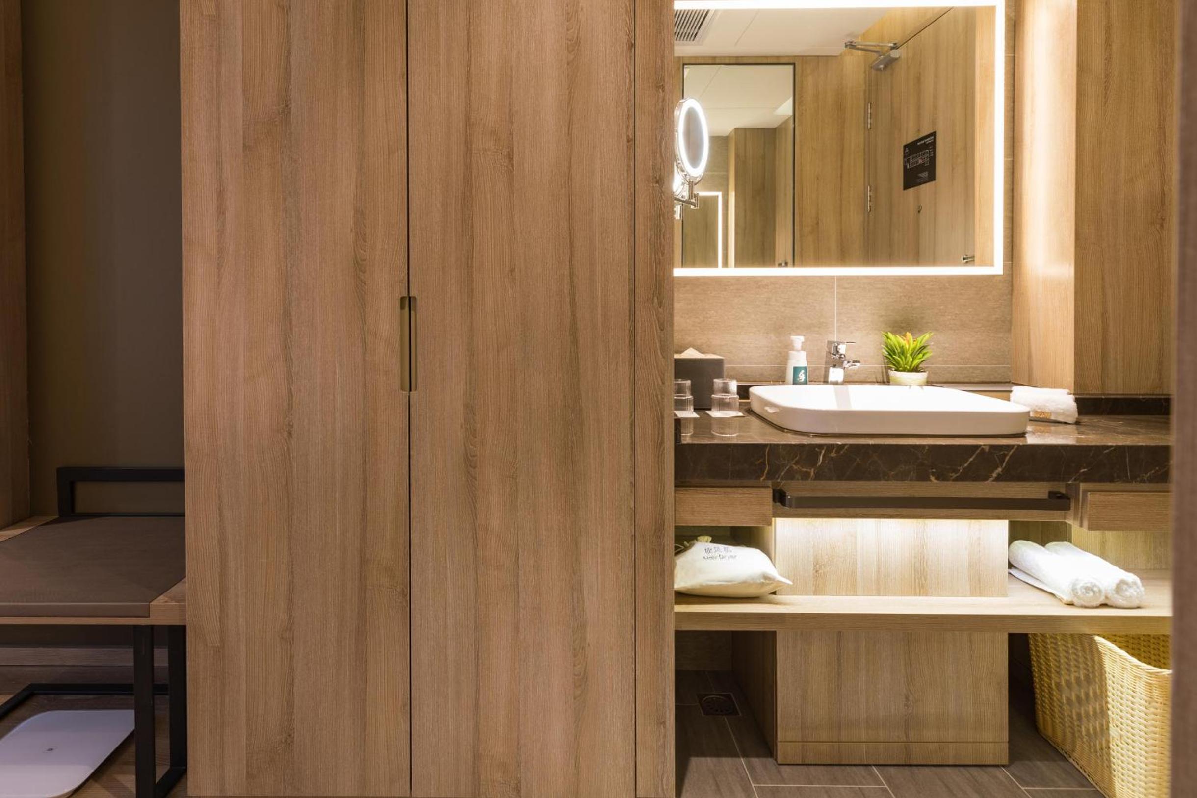 Jimu Double Room