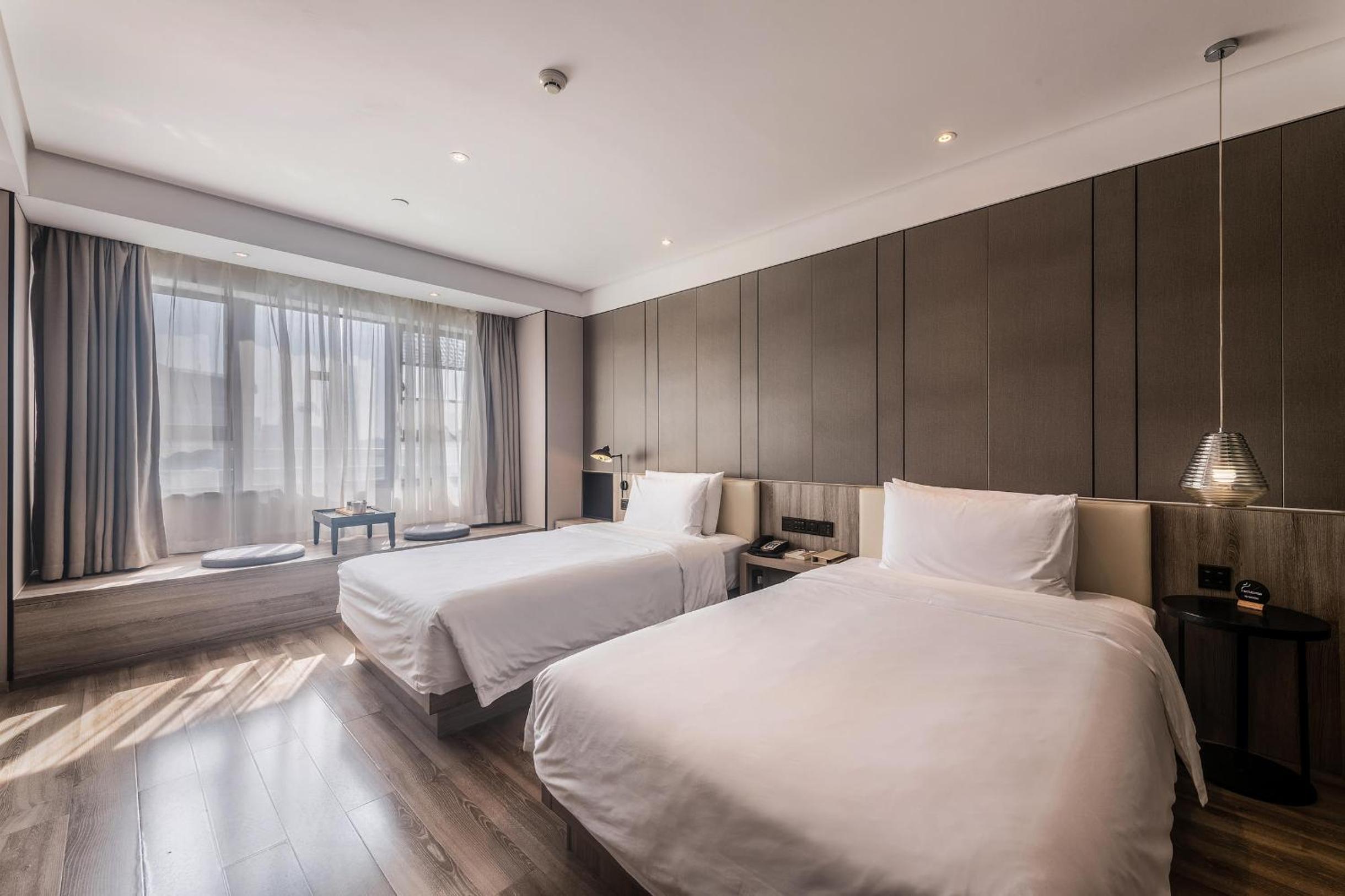Jimu Double Room