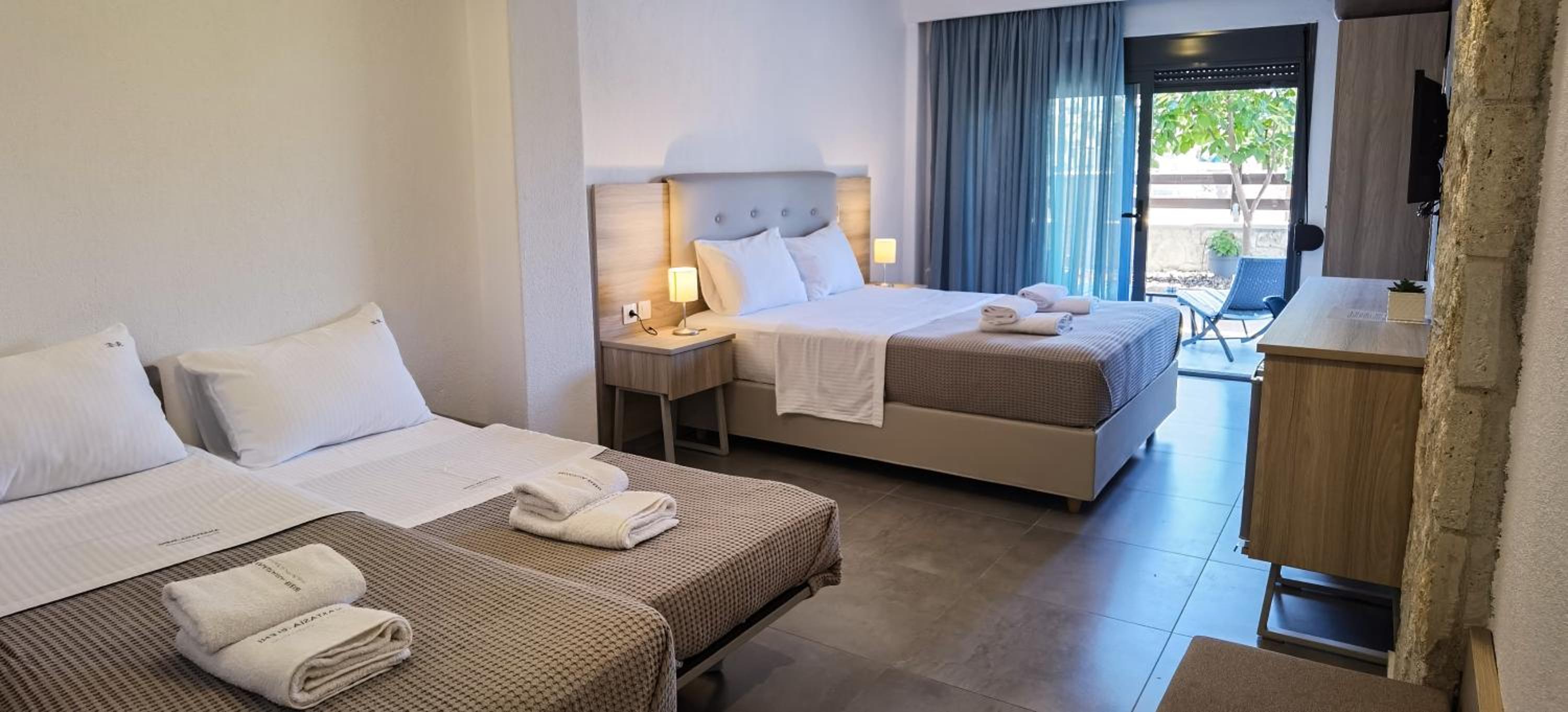 Quadruple Room with Garden View