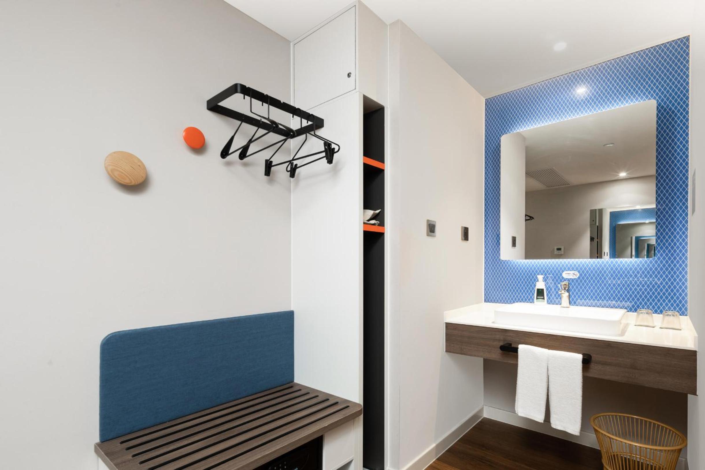 Jimu Twin Room