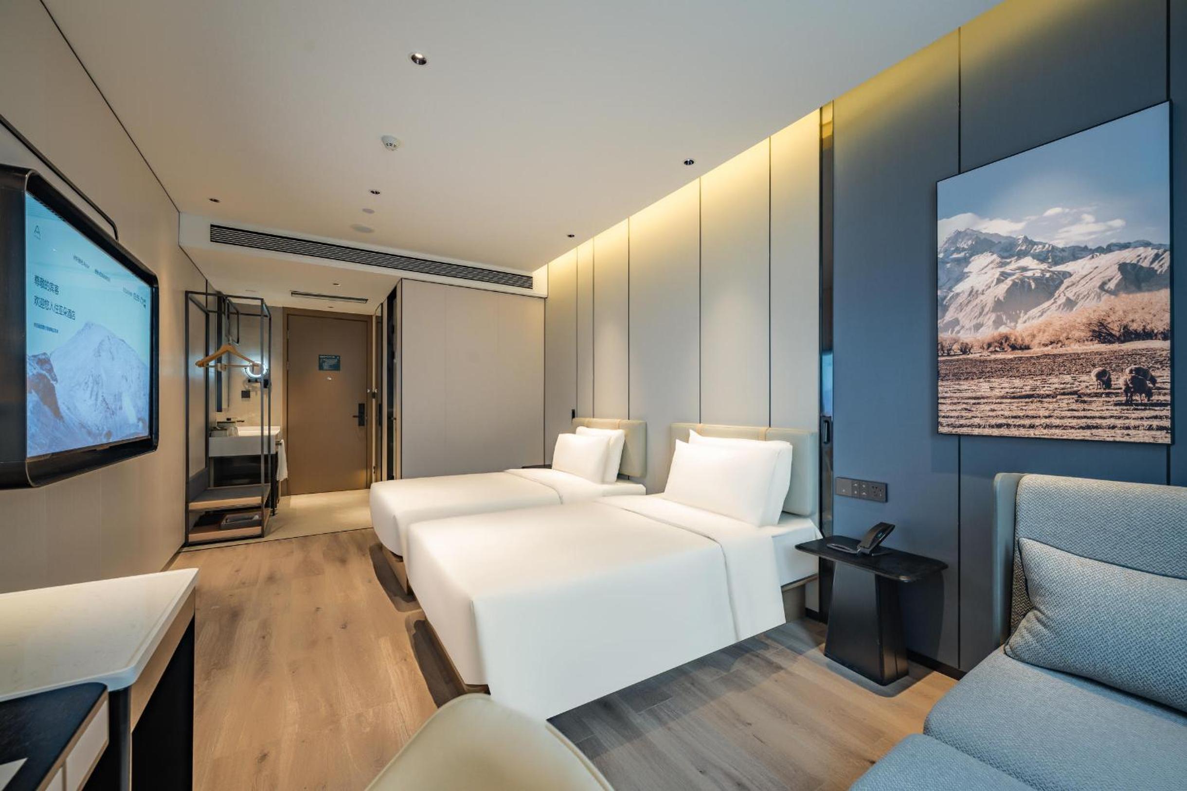 Superior Twin Room