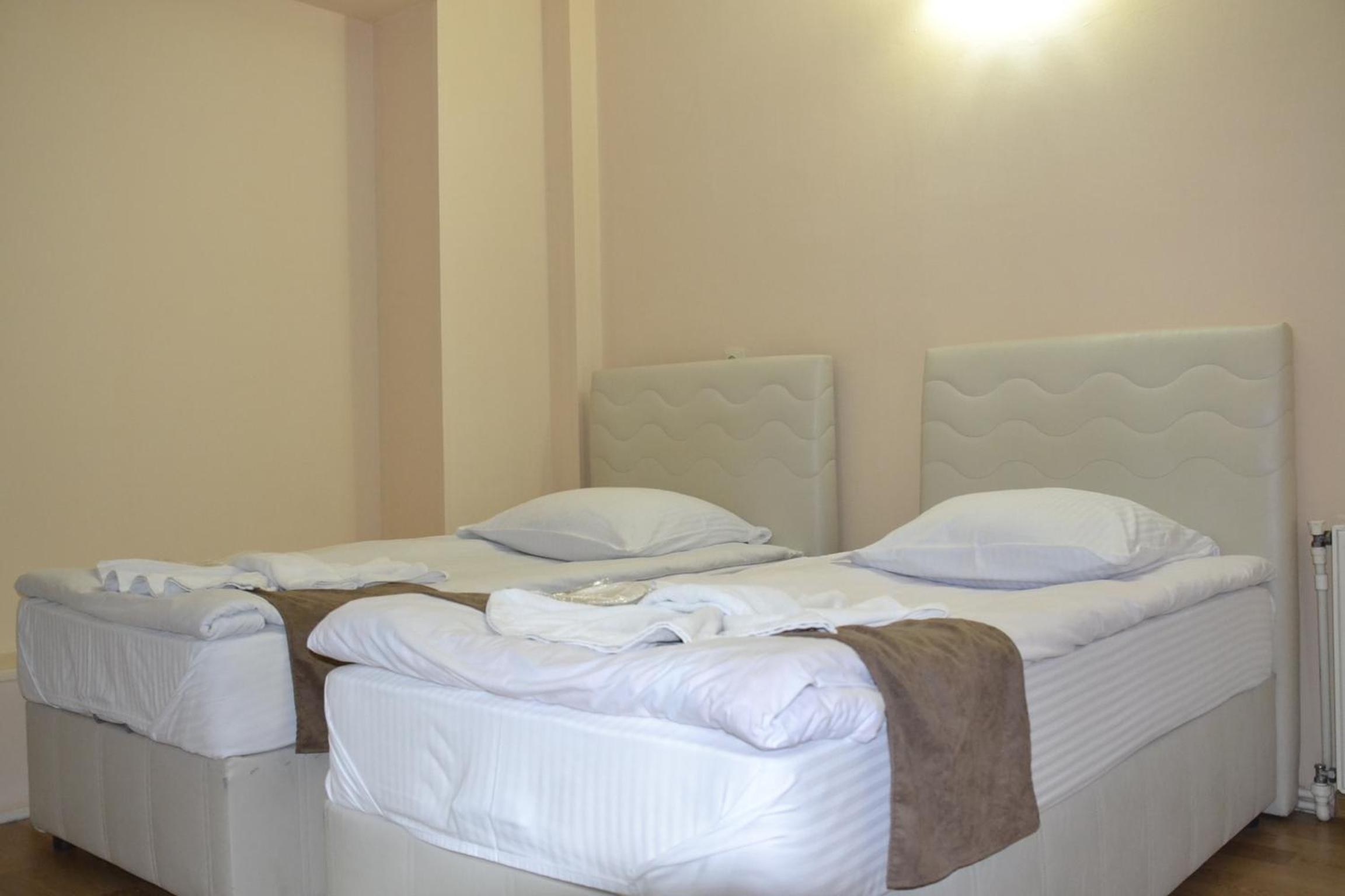 Superior Quadruple Room - Photo 2