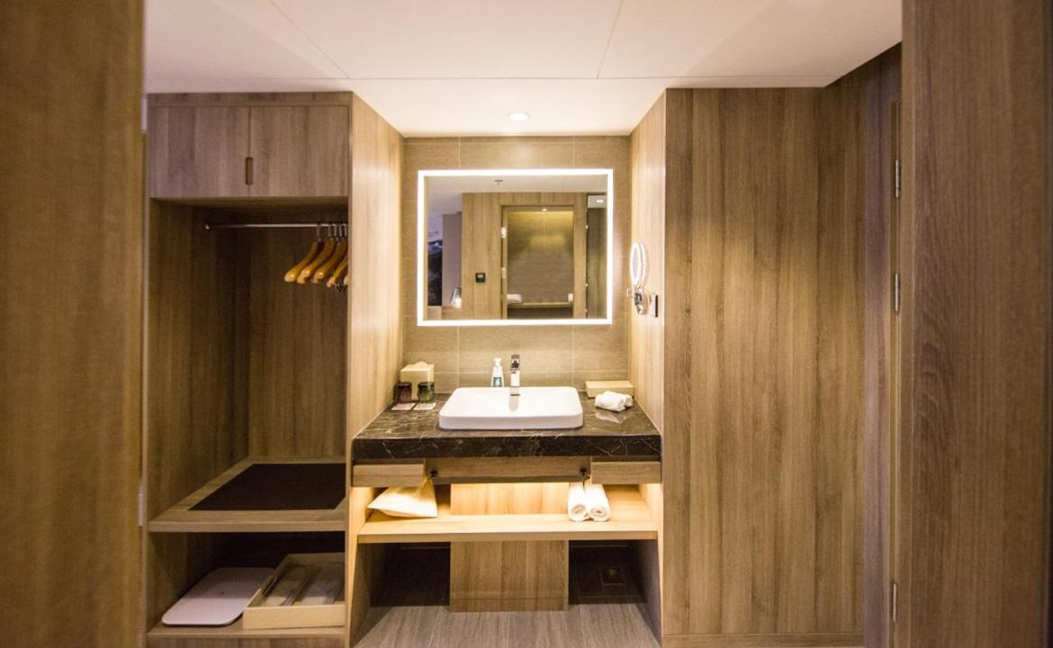 Jimu Suite with View photo 3