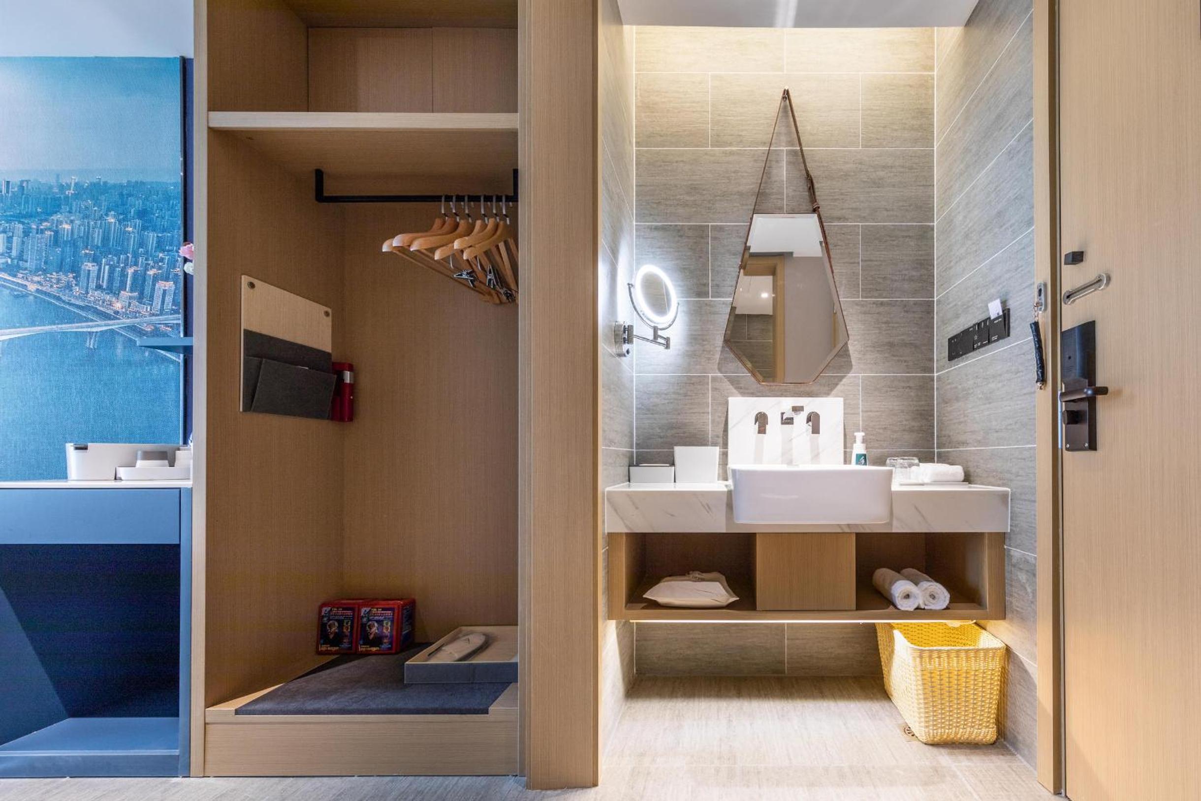 Superior Twin Room photo 3