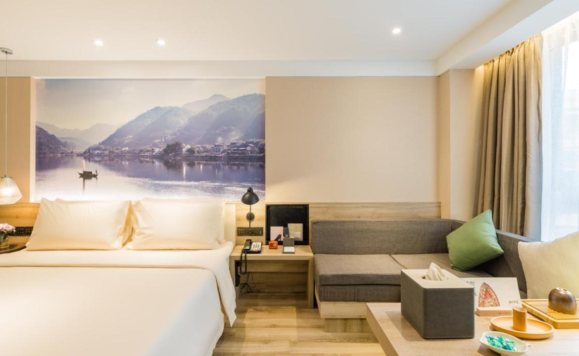 Atour Double Room photo 2