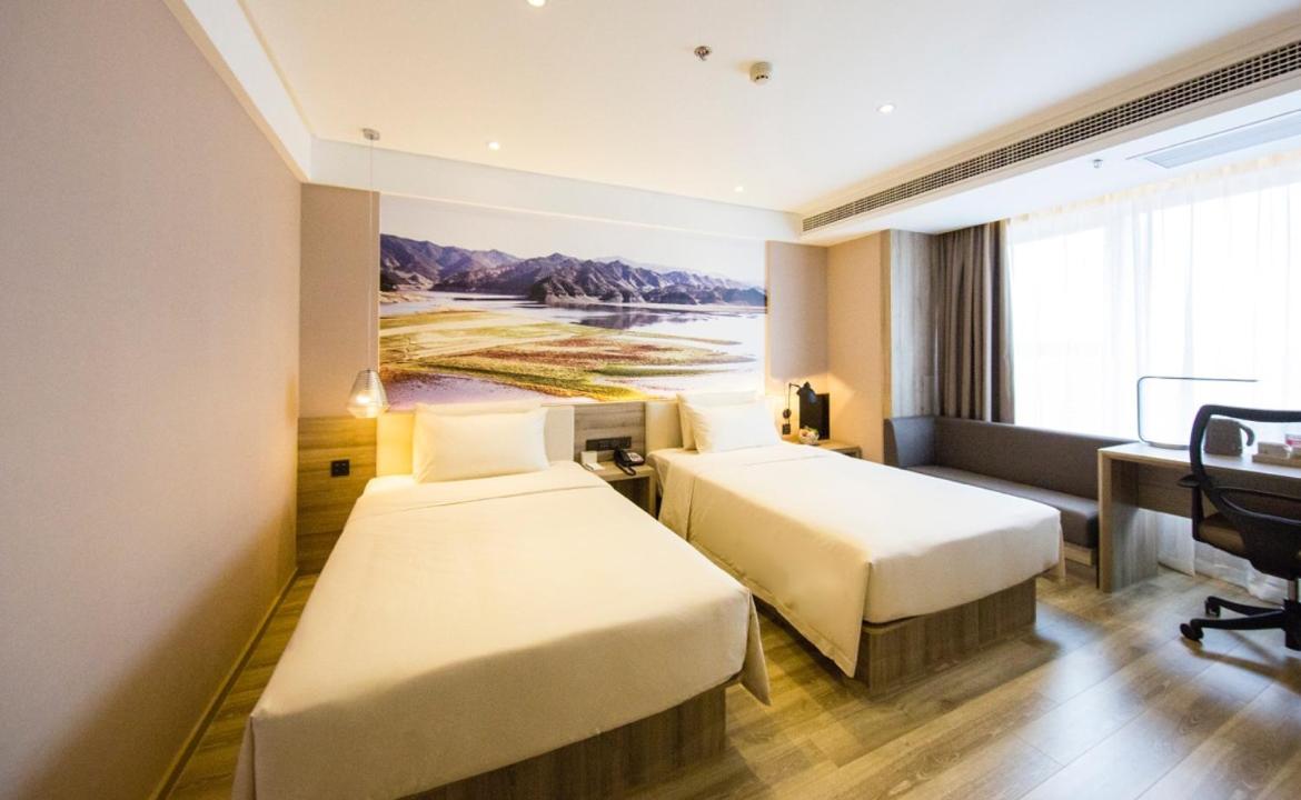 Superior Twin Room photo 2