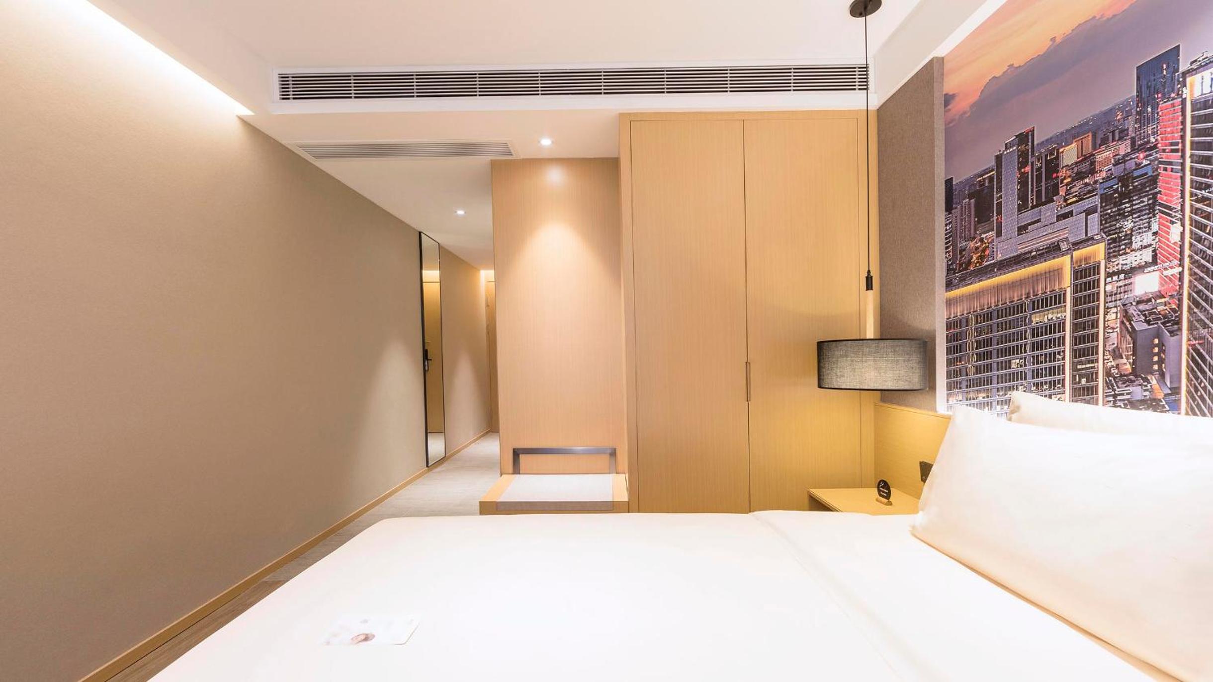 Deluxe Twin Room photo 2