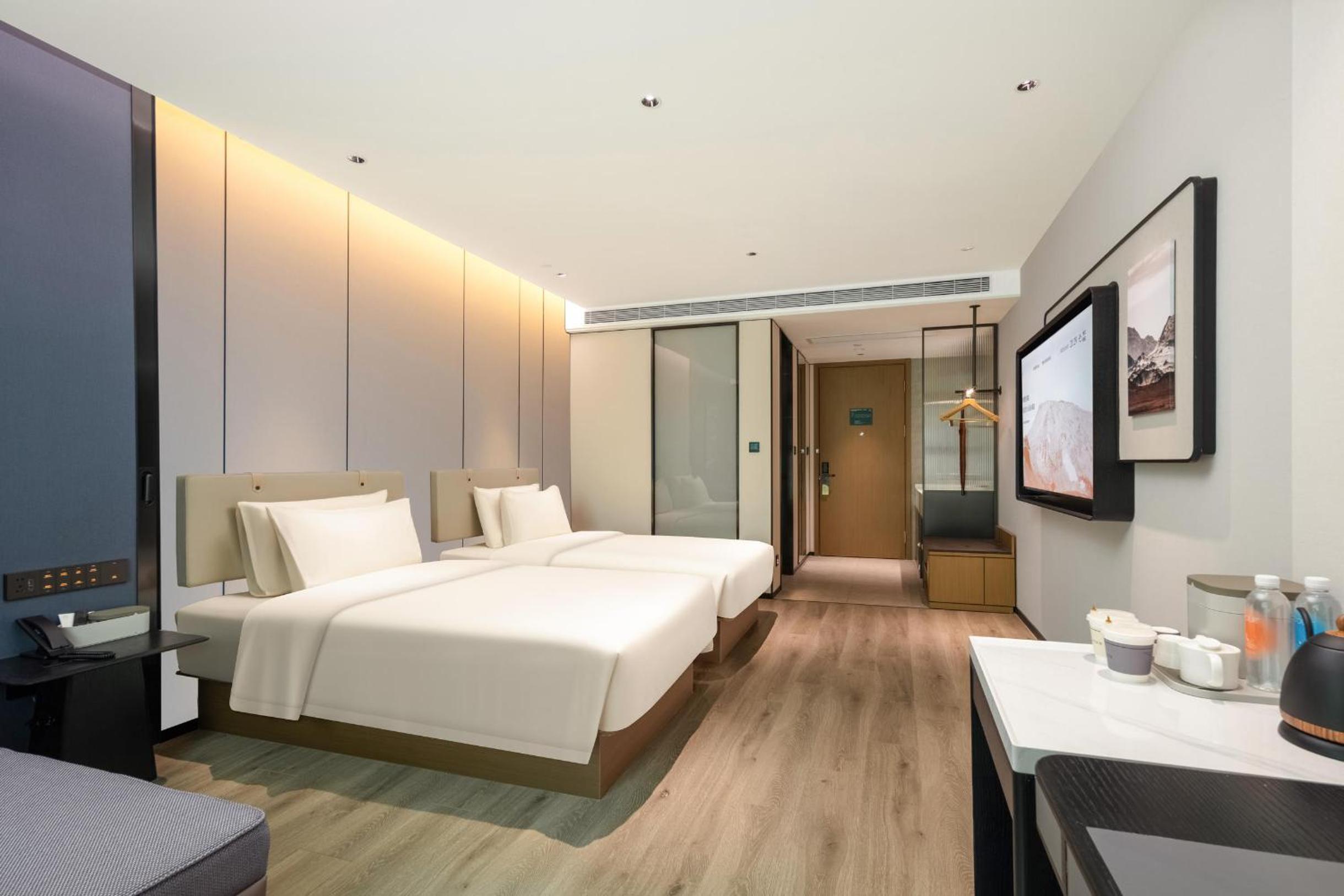 Superior Twin Room photo 2