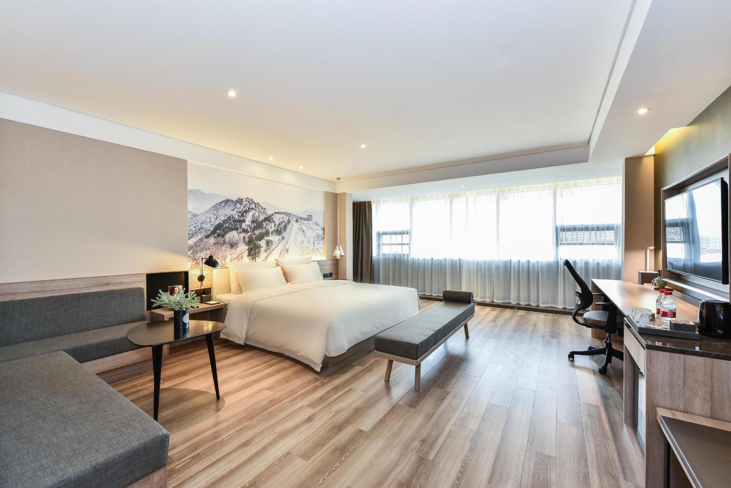 Jimu Double Room with Garden View photo 3