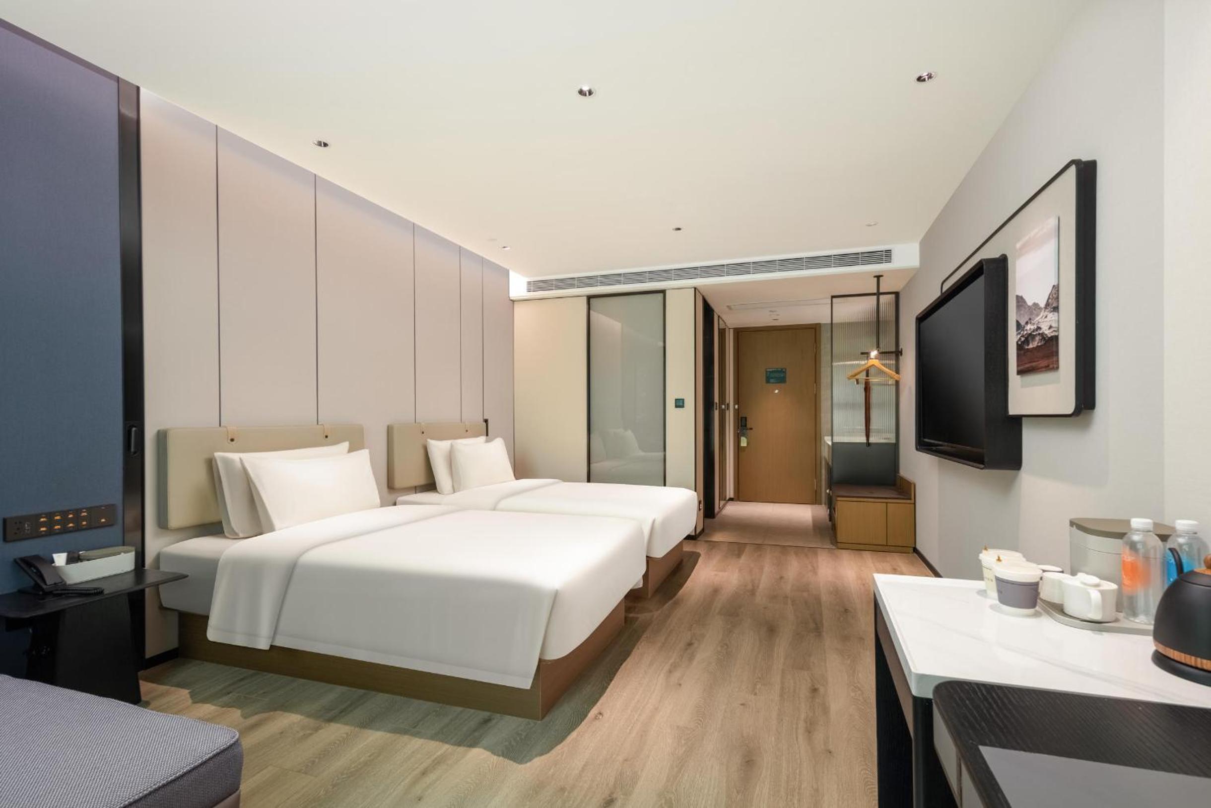 Superior Twin Room photo 3