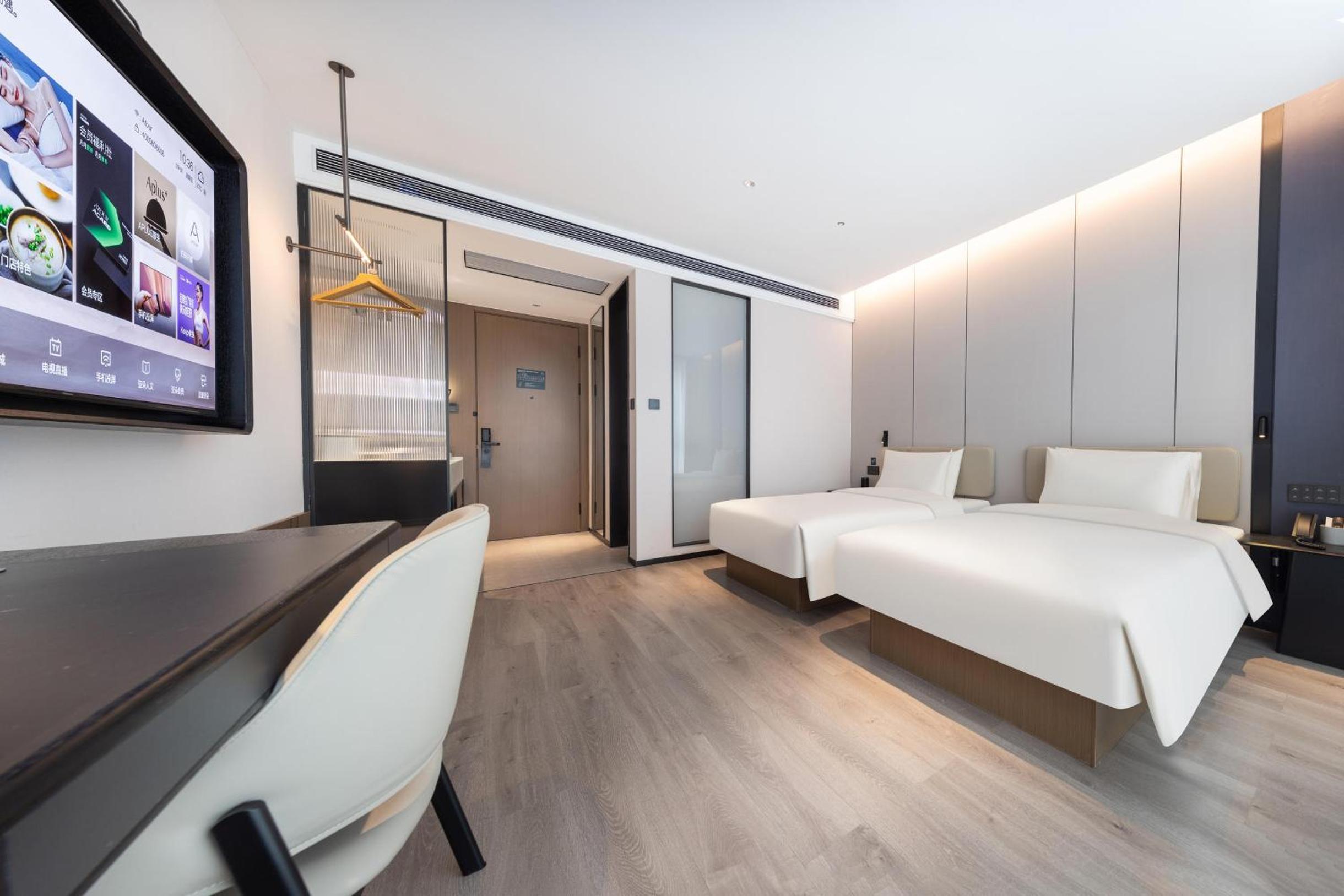 Superior Twin Room photo 2