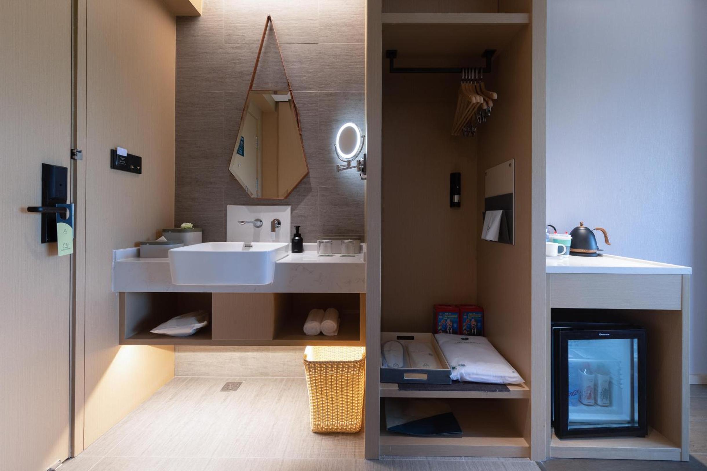Jimu Twin Room photo 2