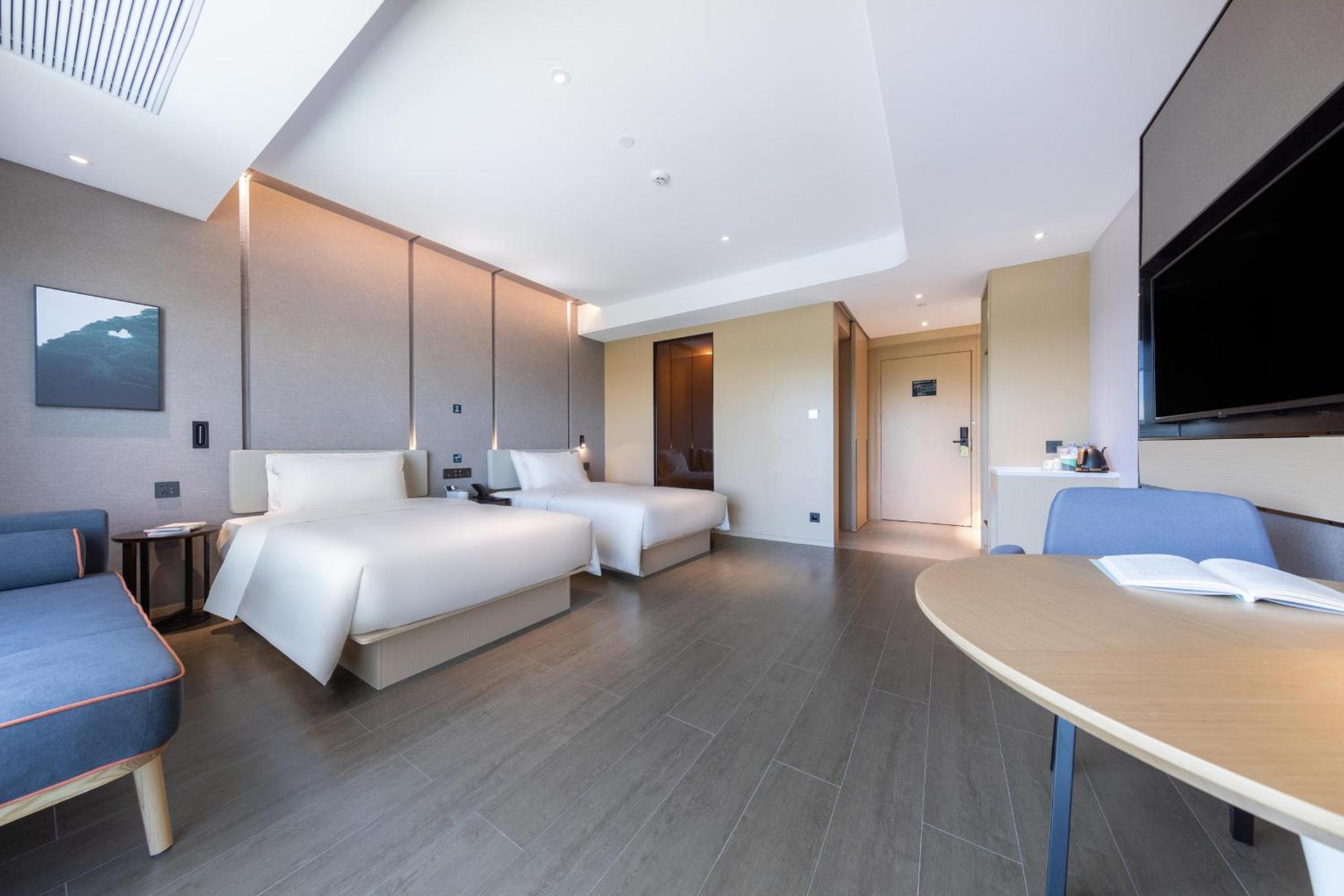 Jimu Twin Room photo 3