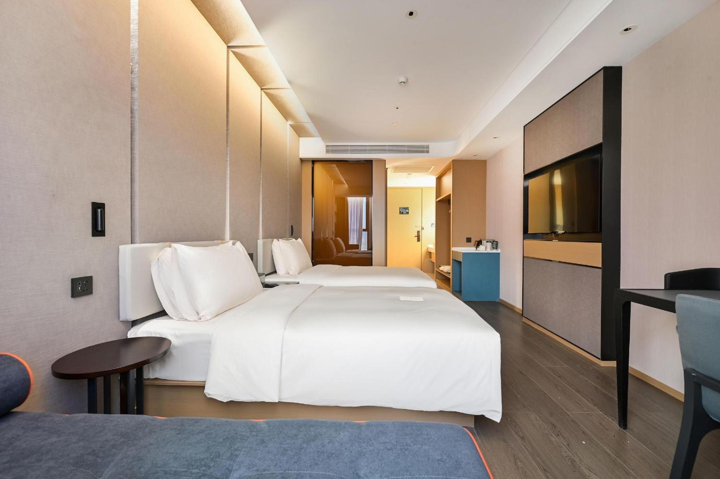 Superior Twin Room photo 2