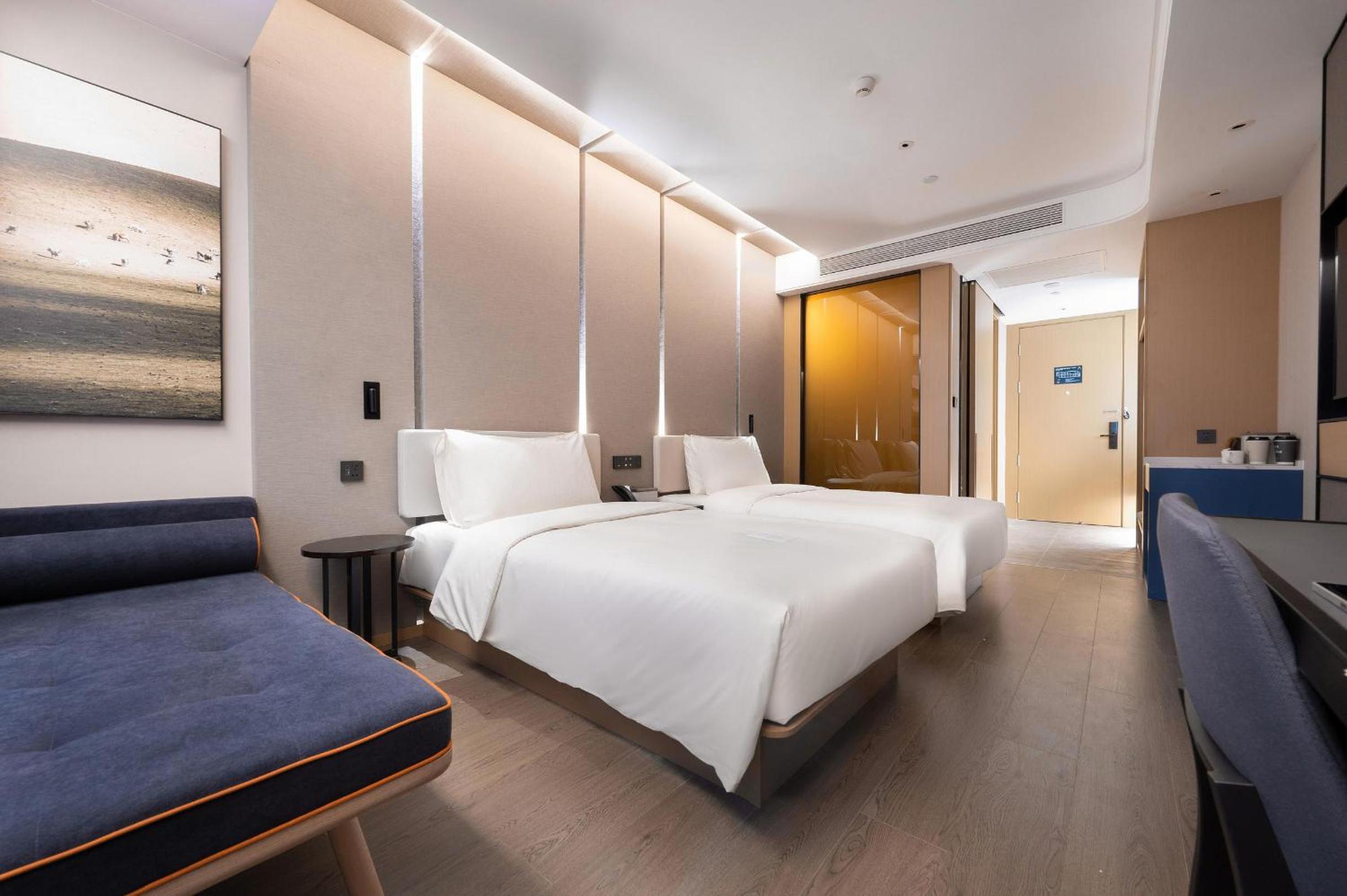 Elegent Twin Room