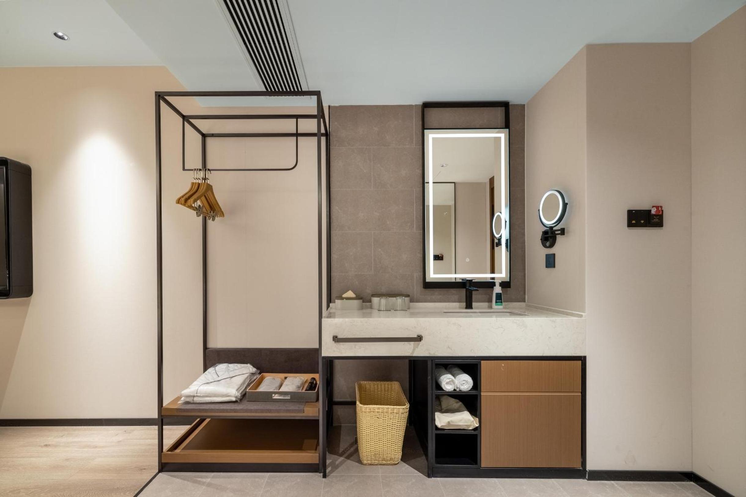 Jimu Double Room