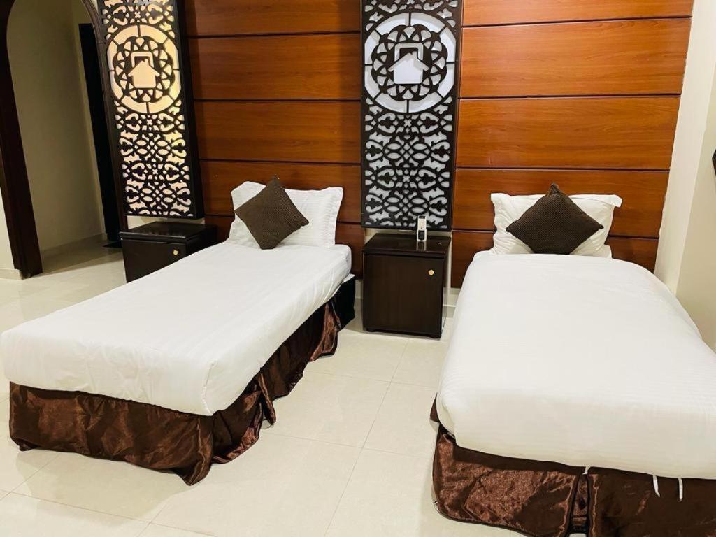 Economy Twin Room