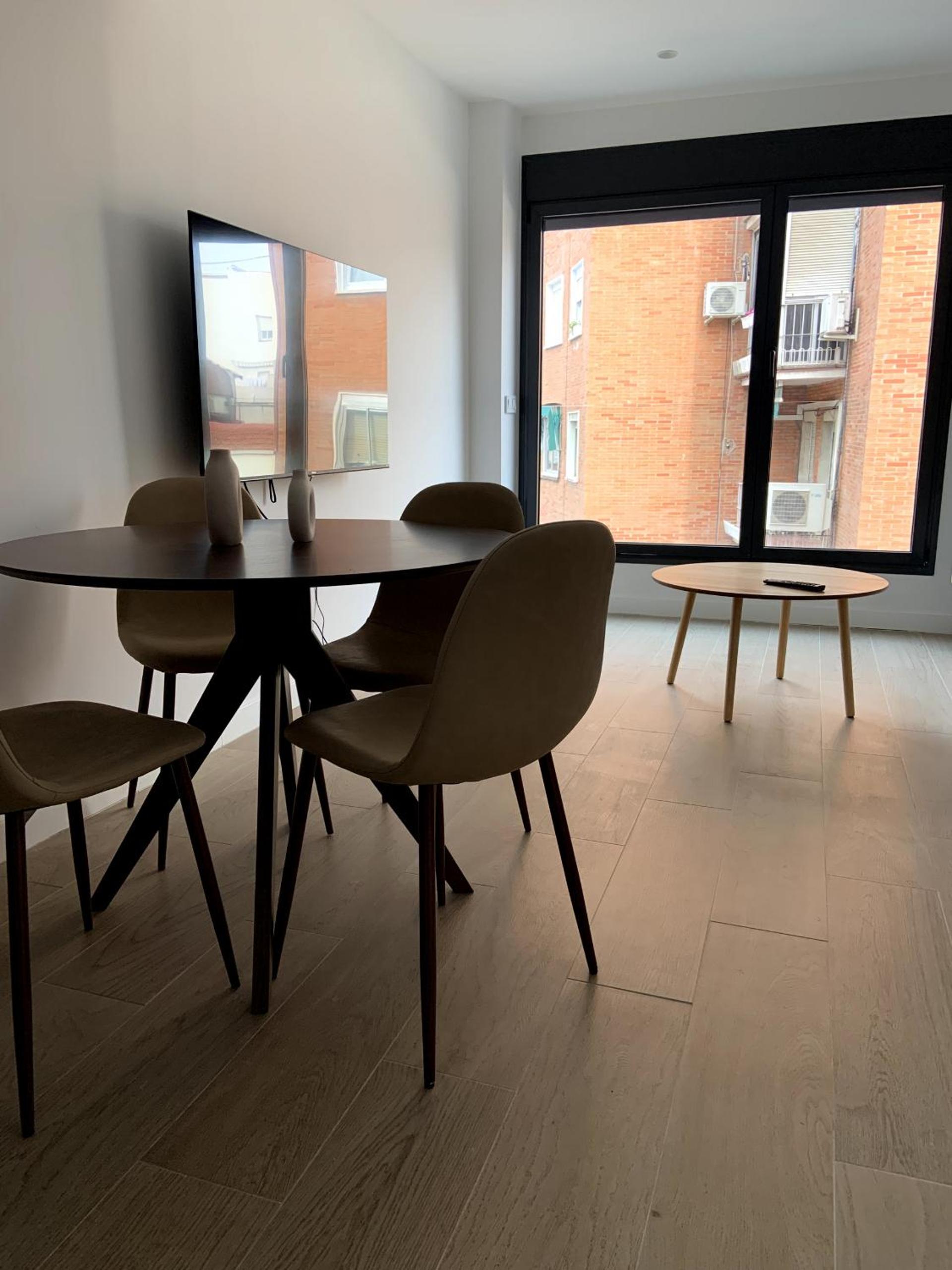 Apartment with Terrace photo 2