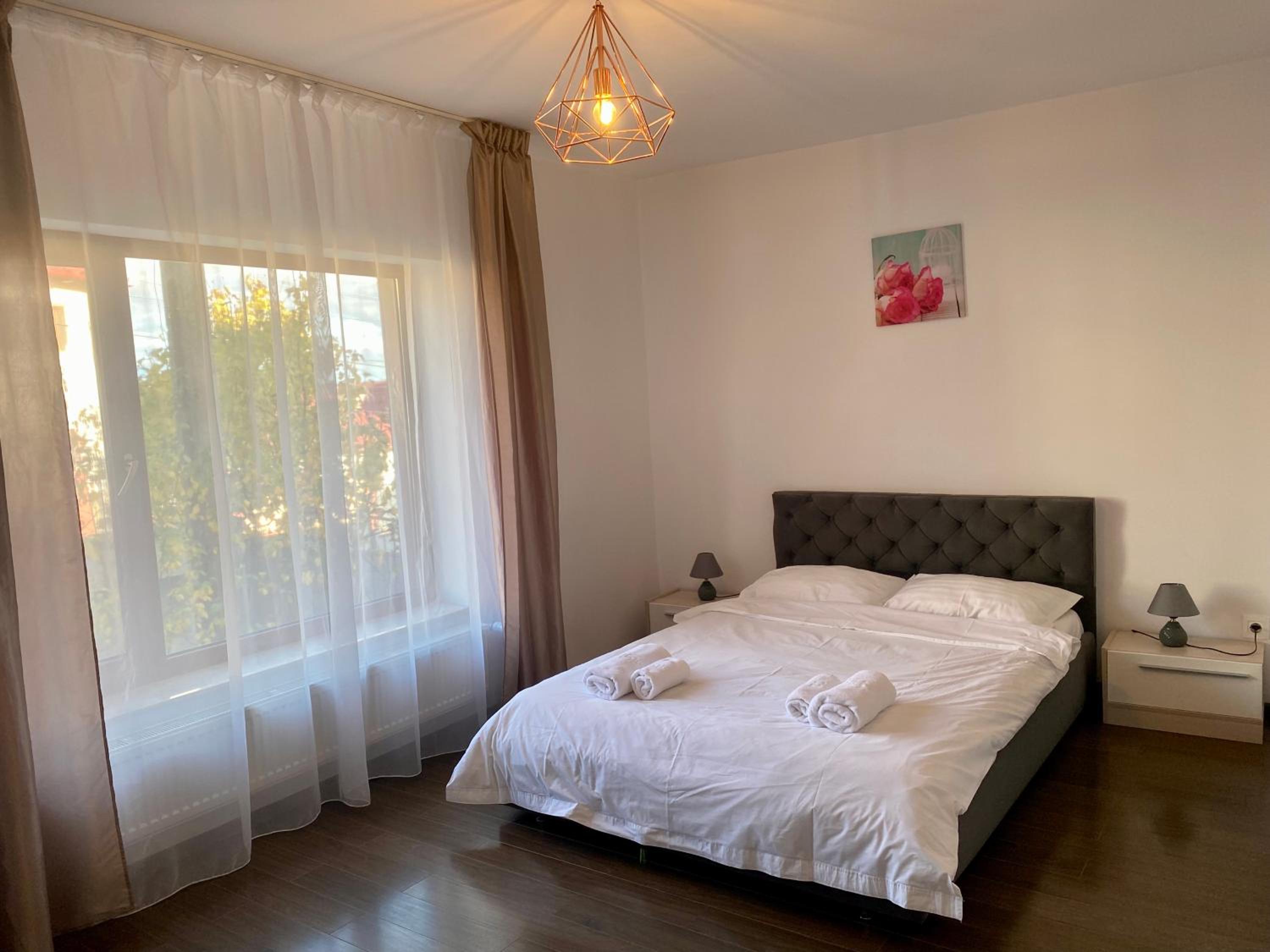 Double Room - Photo 1
