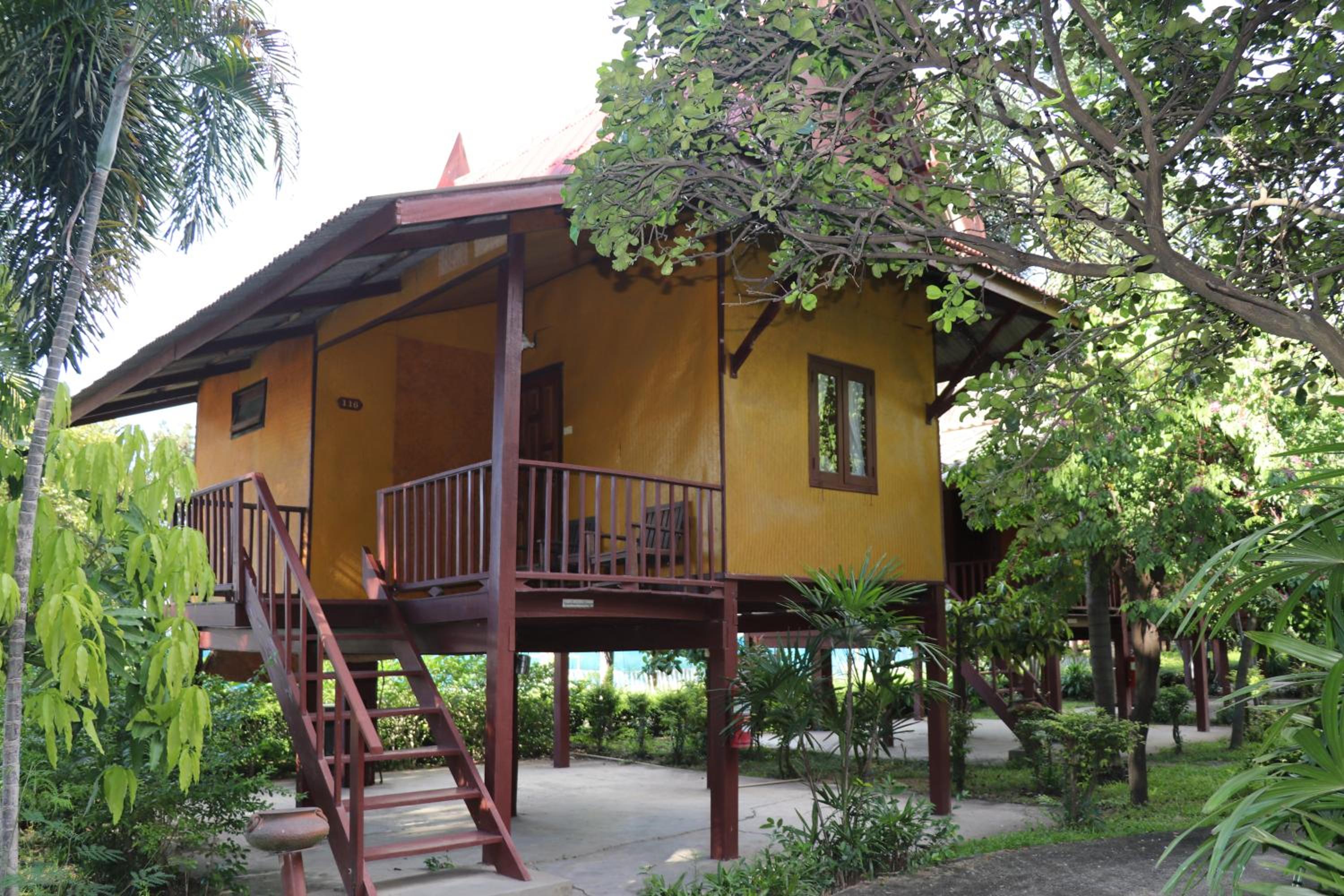 Deluxe Double or Twin Room with Balcony photo 3