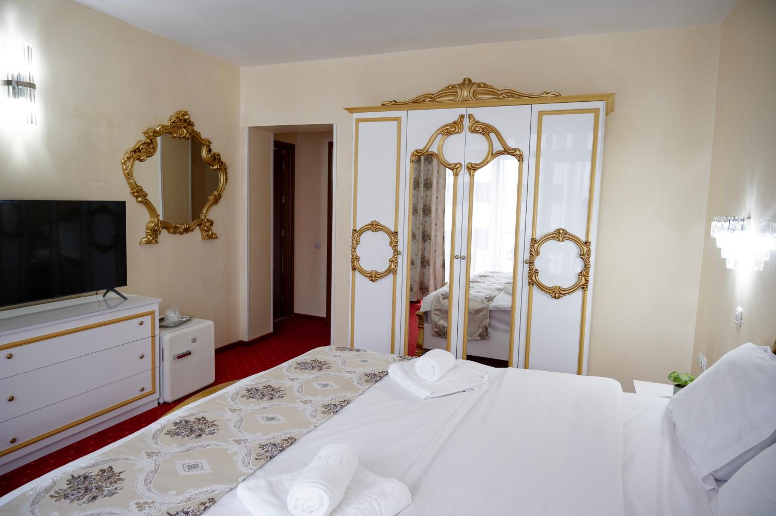 Standard Double Room photo 2