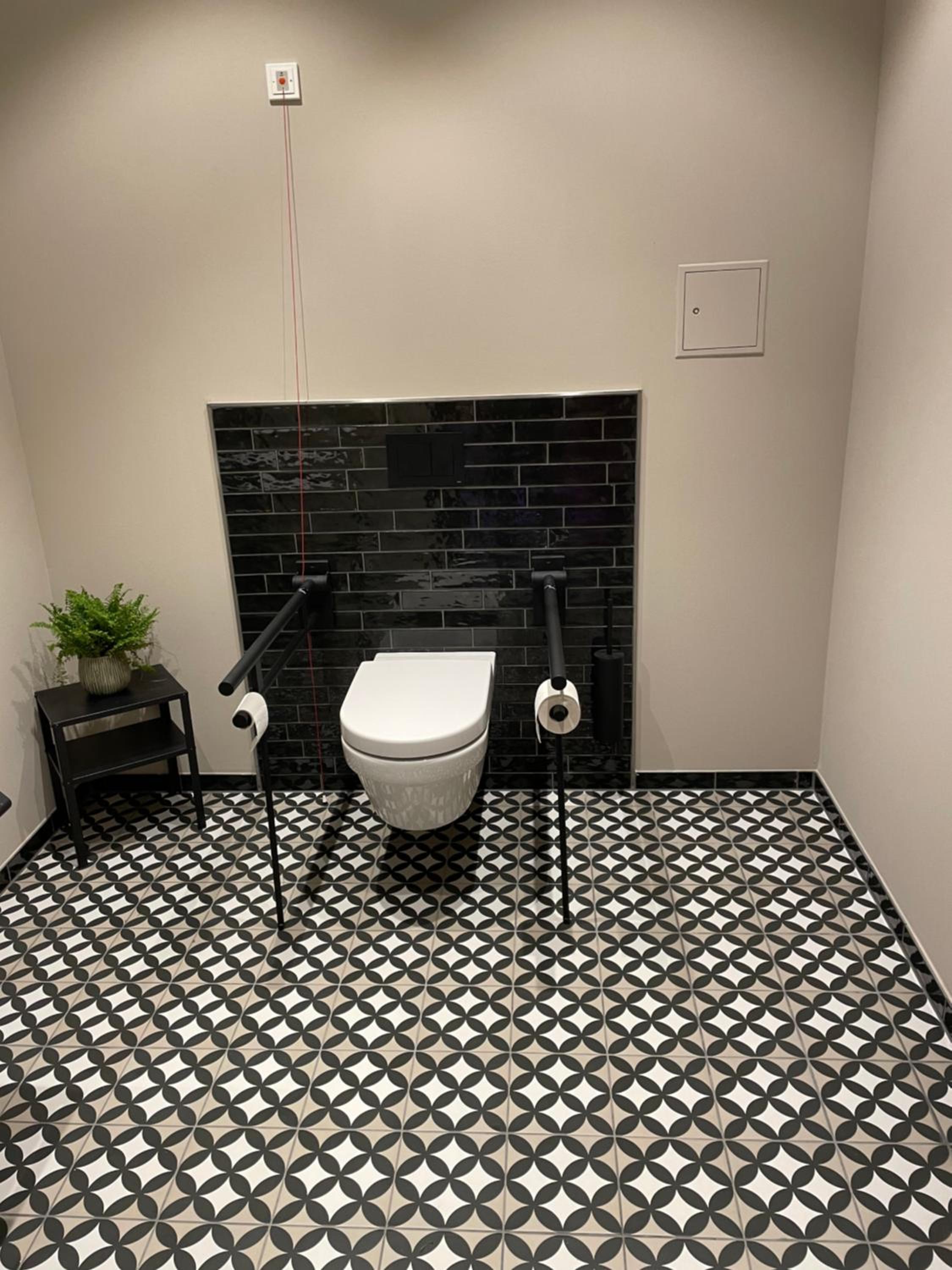 Double Room - Photo 6
