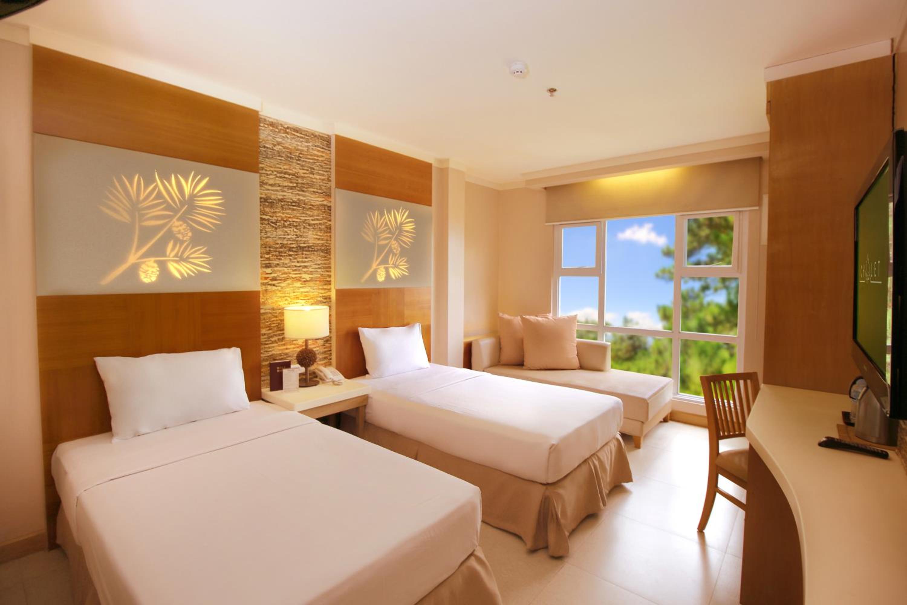 Deluxe Twin Room - Photo 3