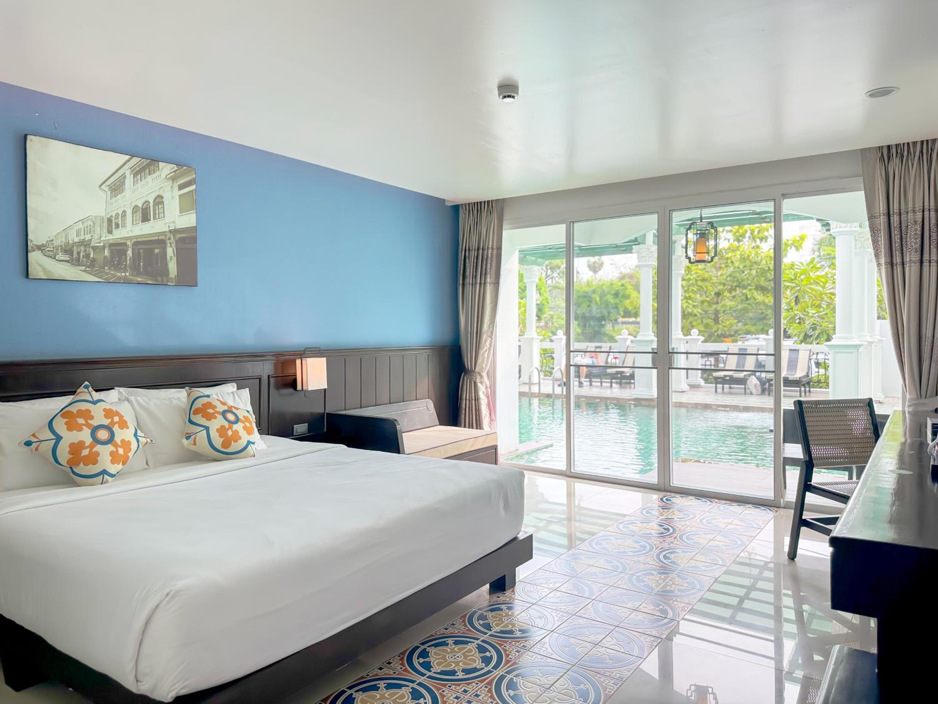 Pool Access Double Room photo 1