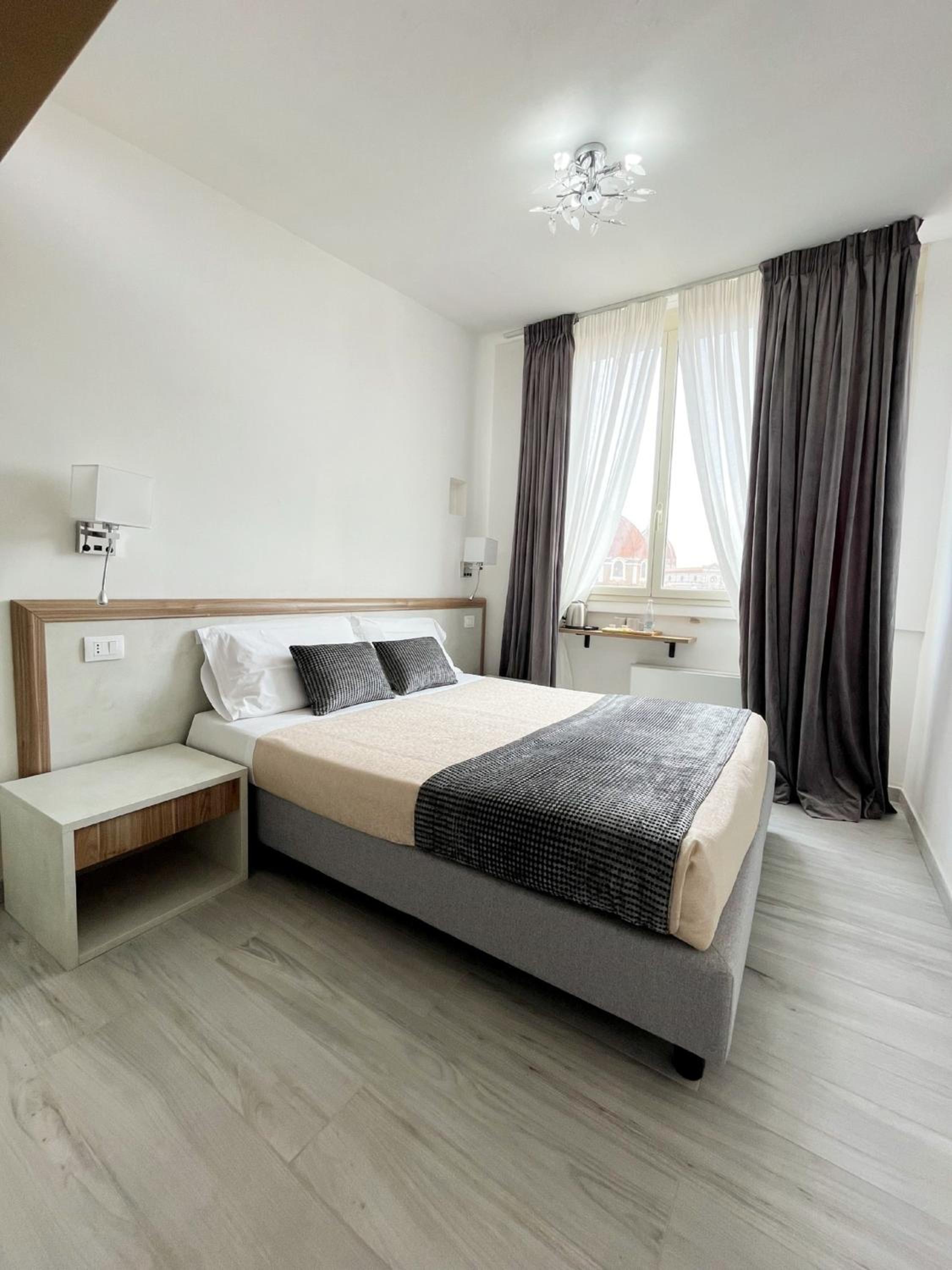 Superior Queen Room