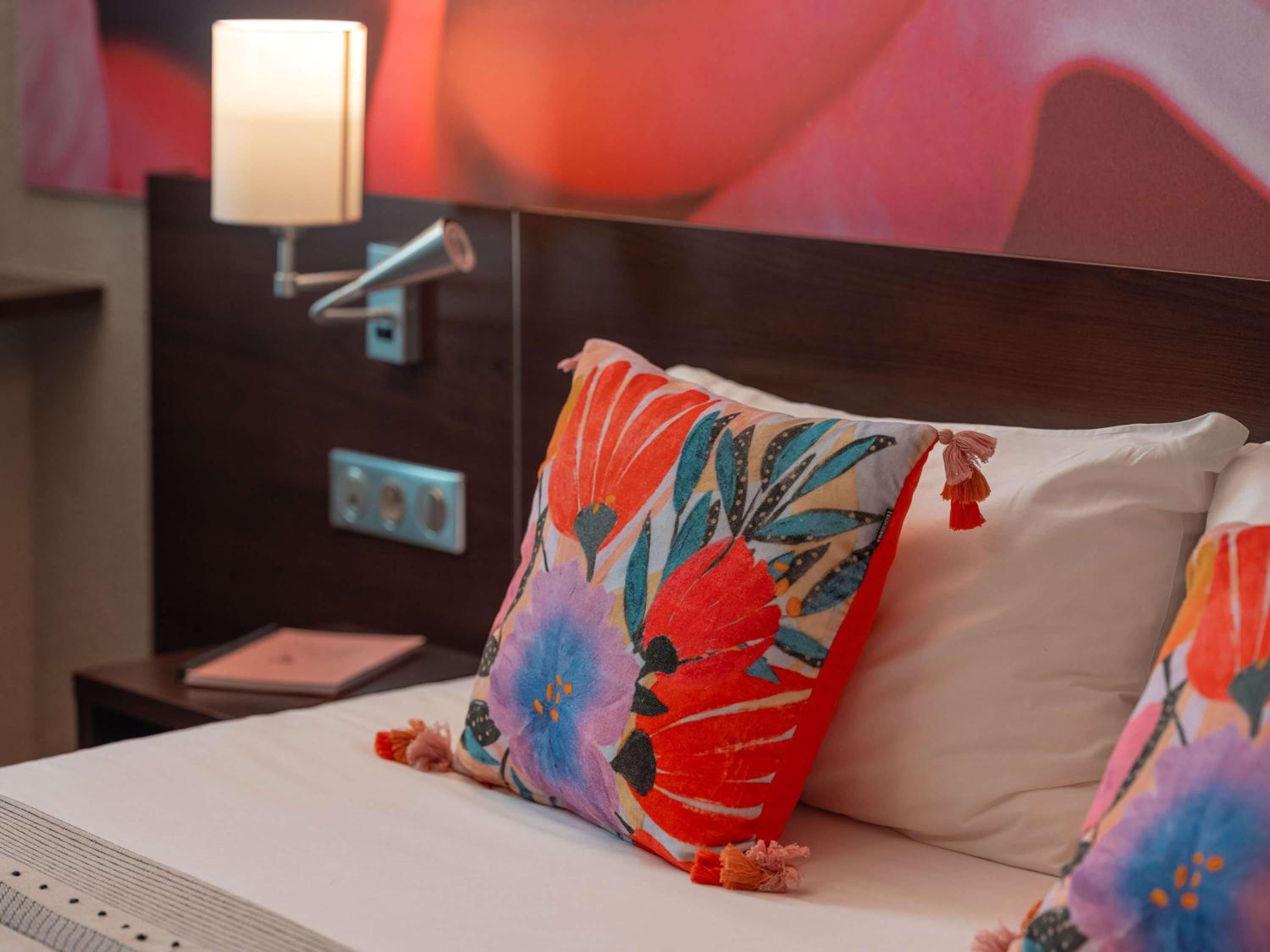 Standard Double Room - Photo 4