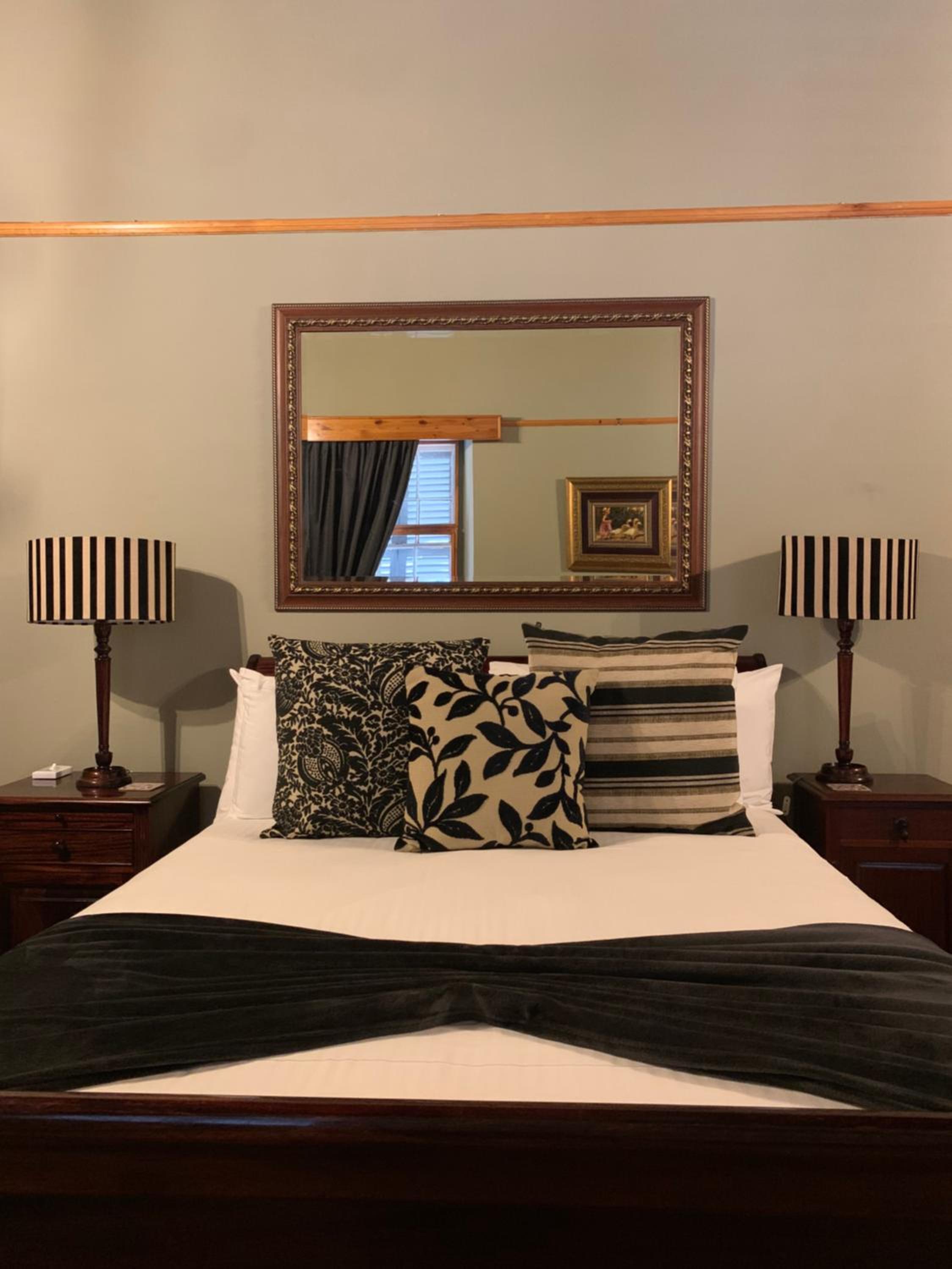 Deluxe Queen Room photo 1